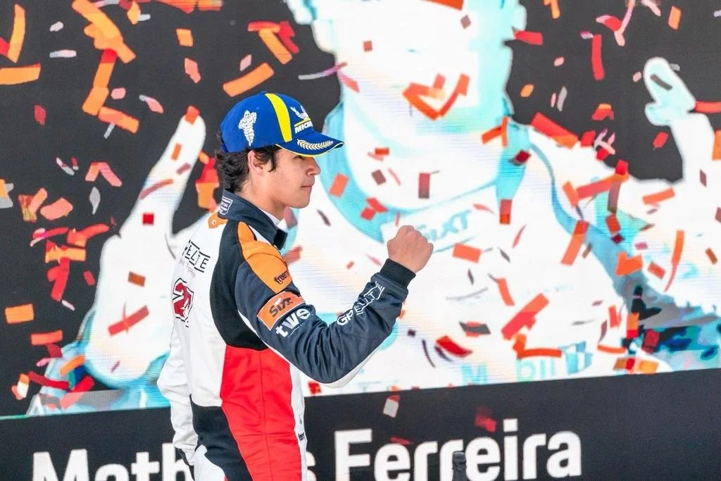 Vindo de pódio na Holanda, Matheus Ferreira fecha temporada da Porsche Supercup na Itália