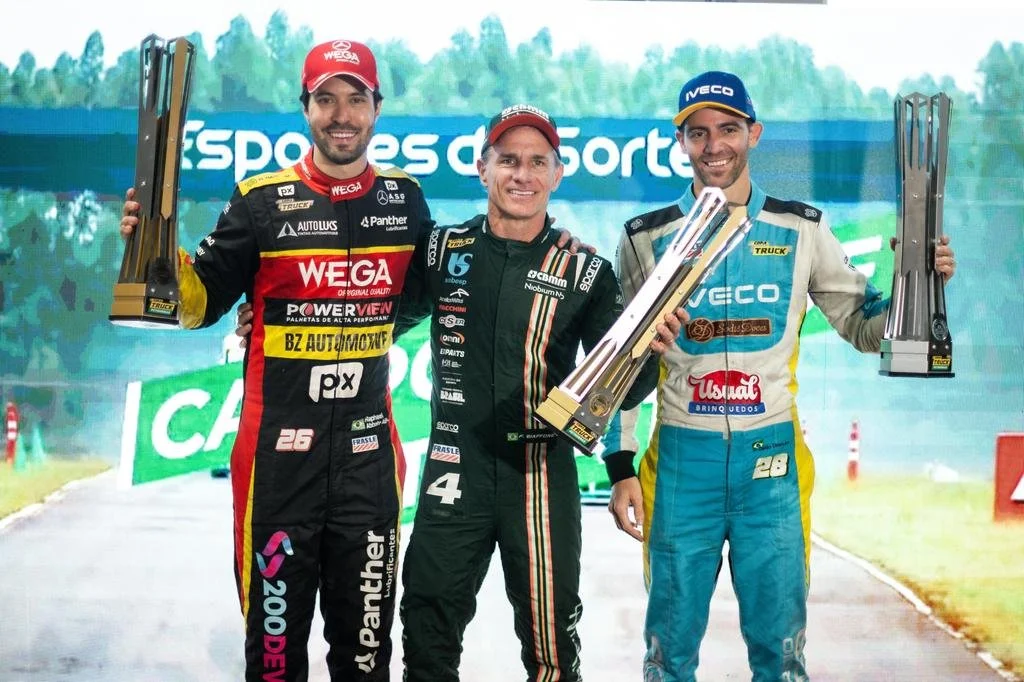 Felipe Giaffone é tetracampeão da Copa Truck Petrobras em decisão dramática em Interlagos