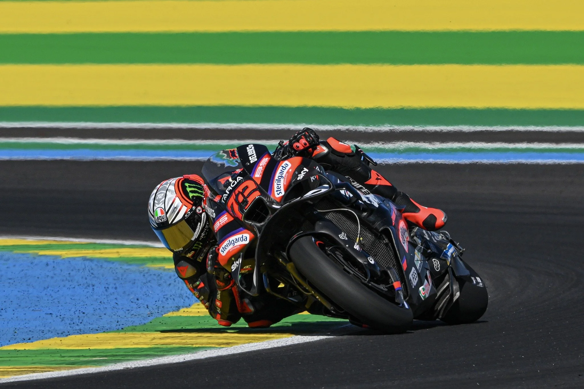 MotoGP retorna ao Brasil com vitória de Bezzecchi em Goiânia e debate sobre condições da pista