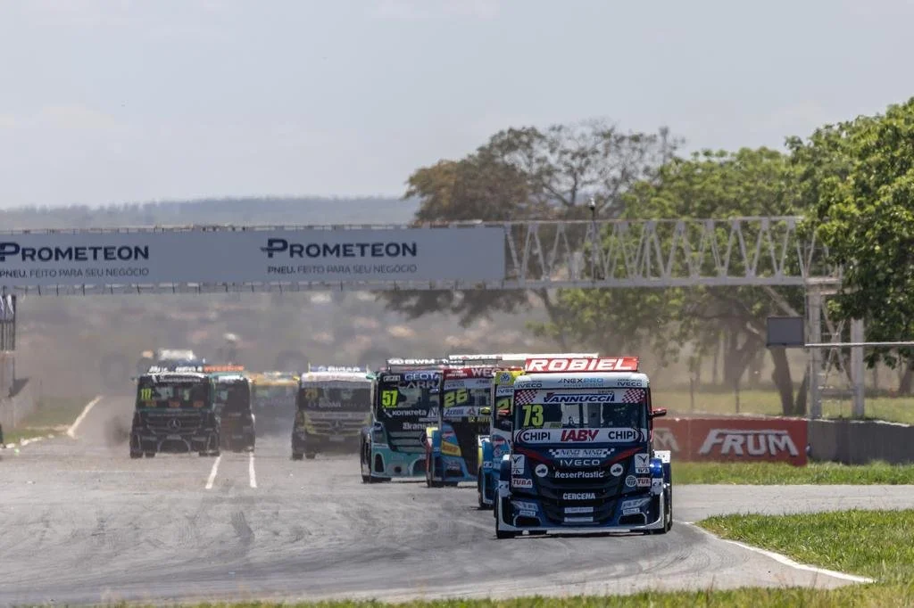 470813_1221268_luciano_santos__13__web_.jpeg