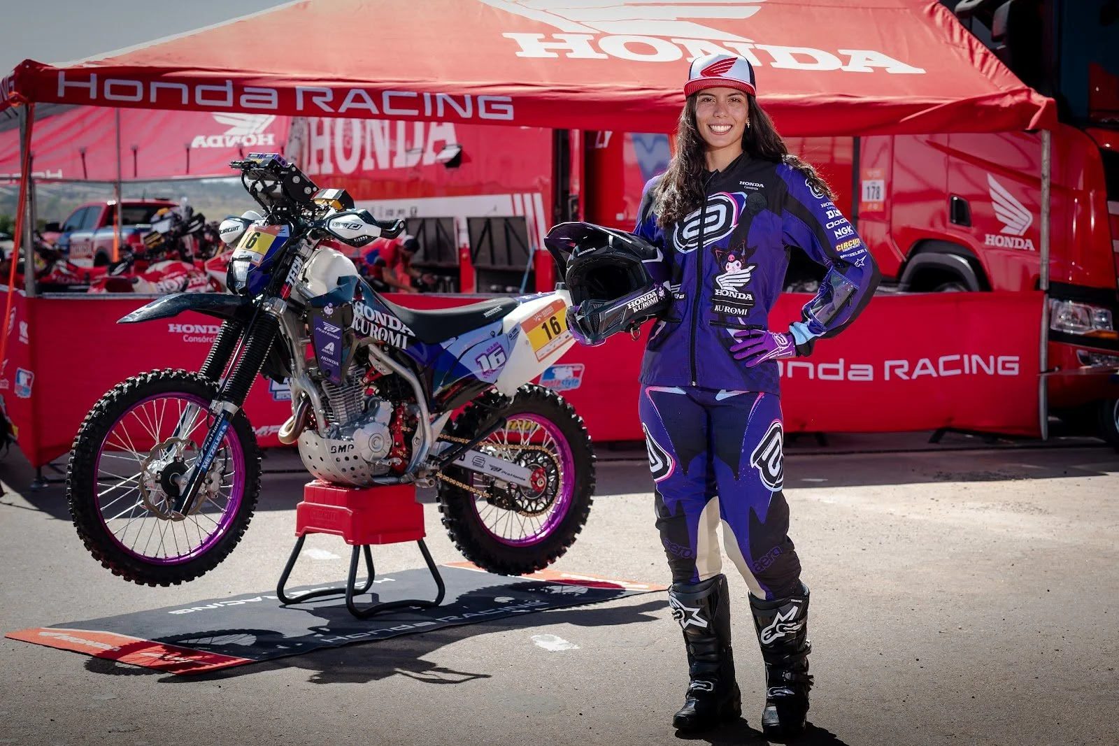 BarbaraNeves_HondaRacing2026_RallyDosSertoes2026_CreditoAleMoreira_MundoPress_3796 (1).jpg
