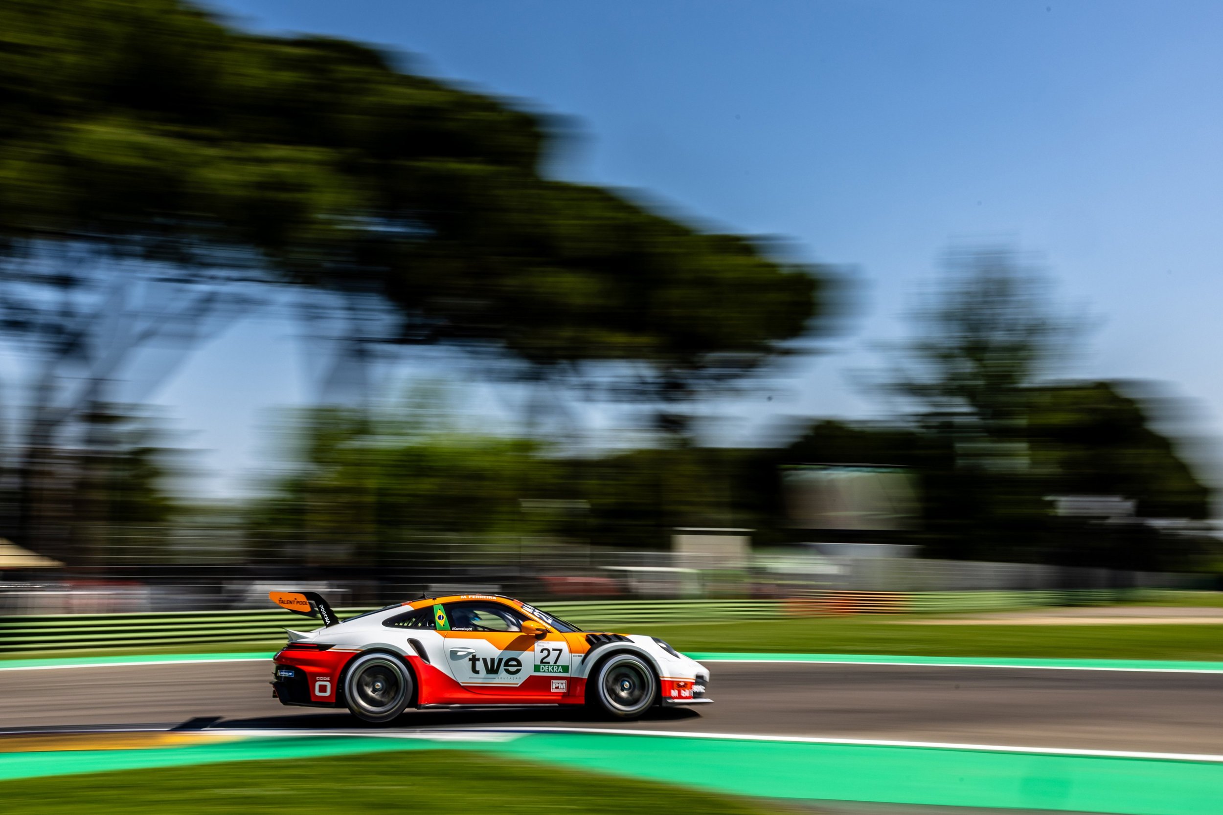 Na Porsche Supercup, Matheus Ferreira busca novo pódio em Spa-Francorchamps&nbsp;