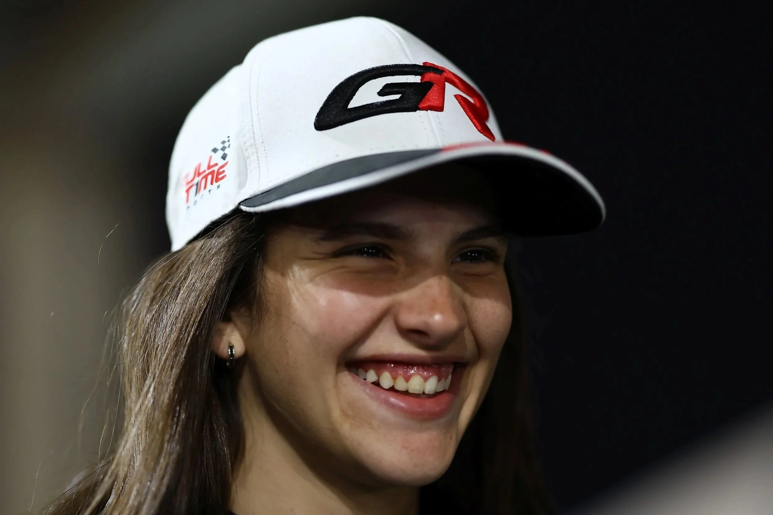Antonella Bassani é a convidada de Ricardo Zonta na corrida Endurance da Stock Car