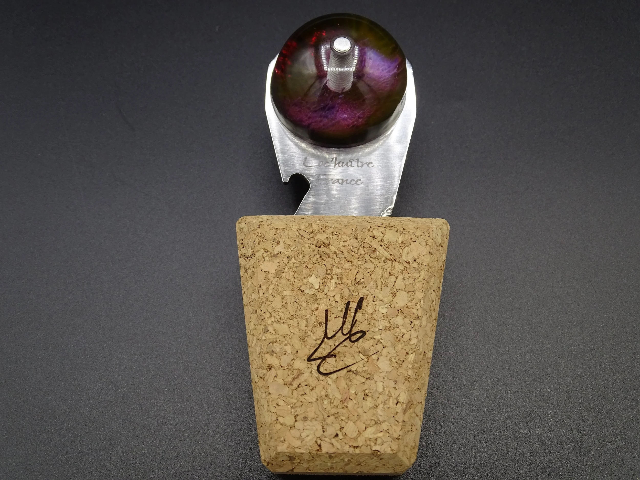 Couteau à huître avec décapsuleur