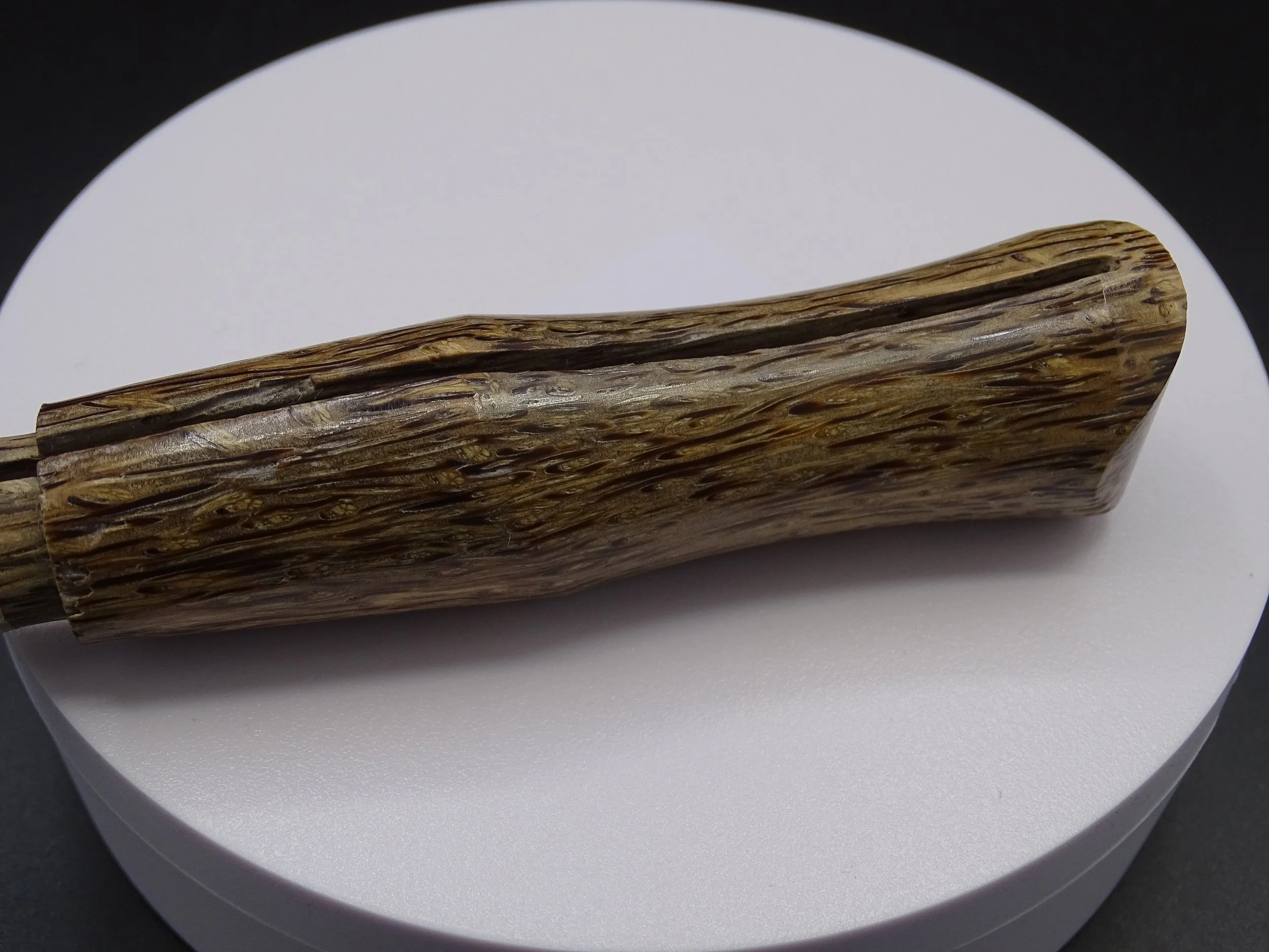 Manche en bois de palmier d'Afrique