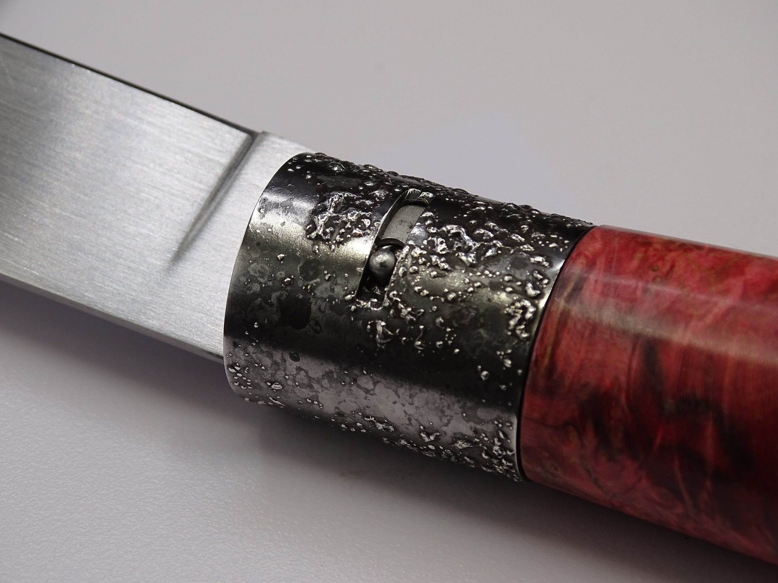 Virole acier inoxydable   (comprend une lame acier carbone xc 100 avec finition tirée en long, grain 600)