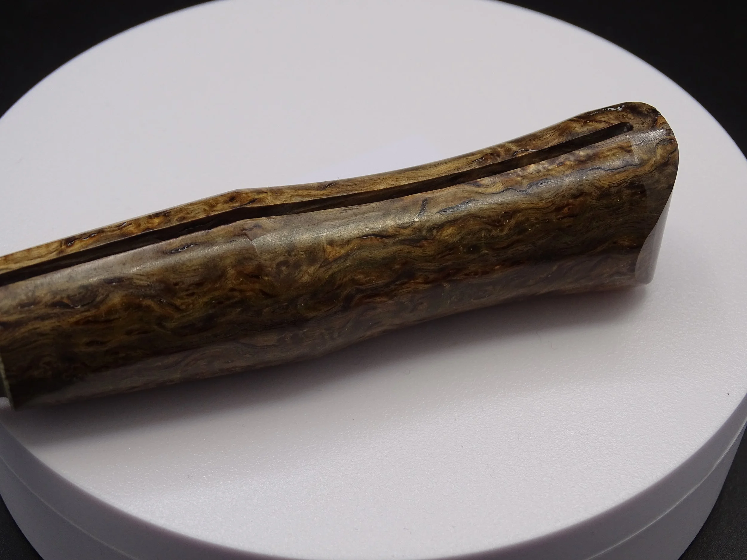 Manche en bois de loupe de bouleau Madré teinté