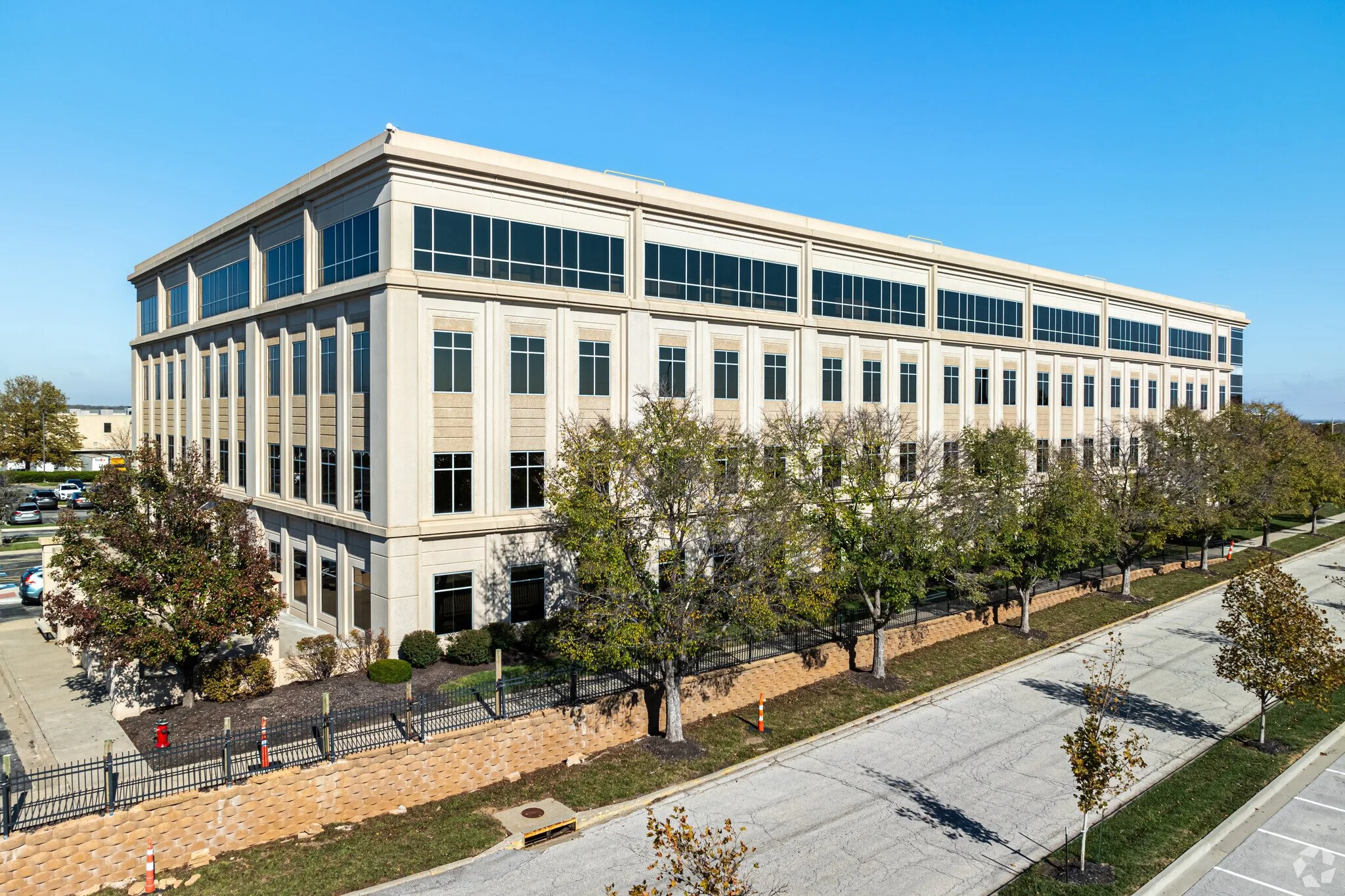 6700-W-115th-St-Overland-Park-KS-Building-Photo-6-LargeHighDefinition.jpg