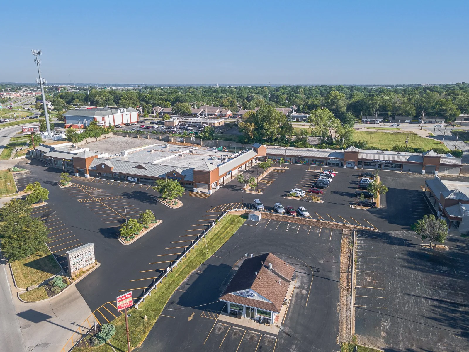 800-862-SW-Blue-Pky-Lees-Summit-MO-Aerial-13-LargeHighDefinition.jpg