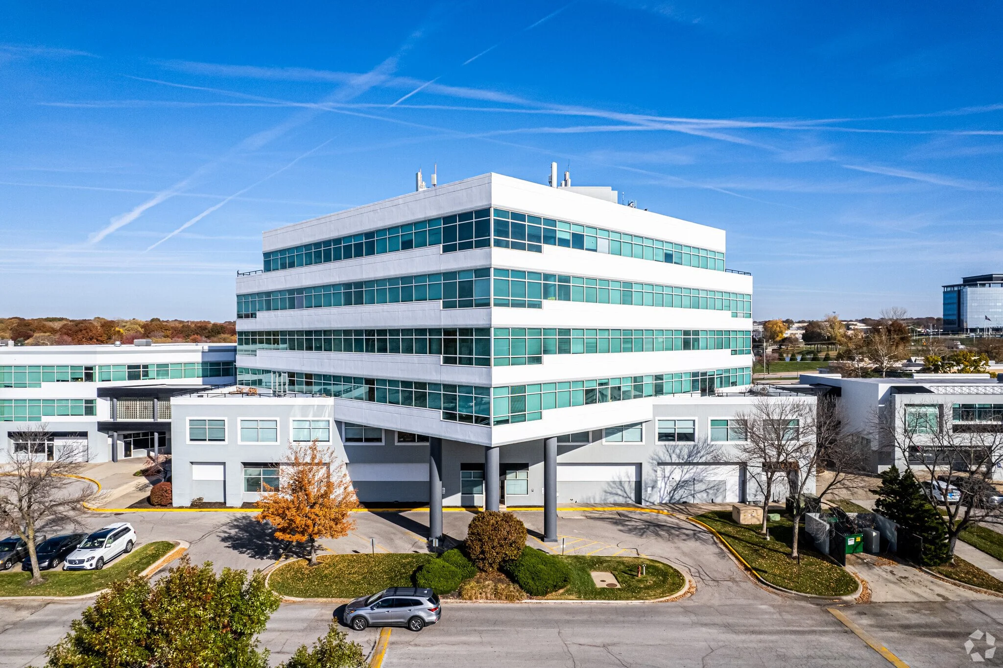 7171-W-95th-St-Overland-Park-KS-Building-Photo-1-LargeHighDefinition.jpg