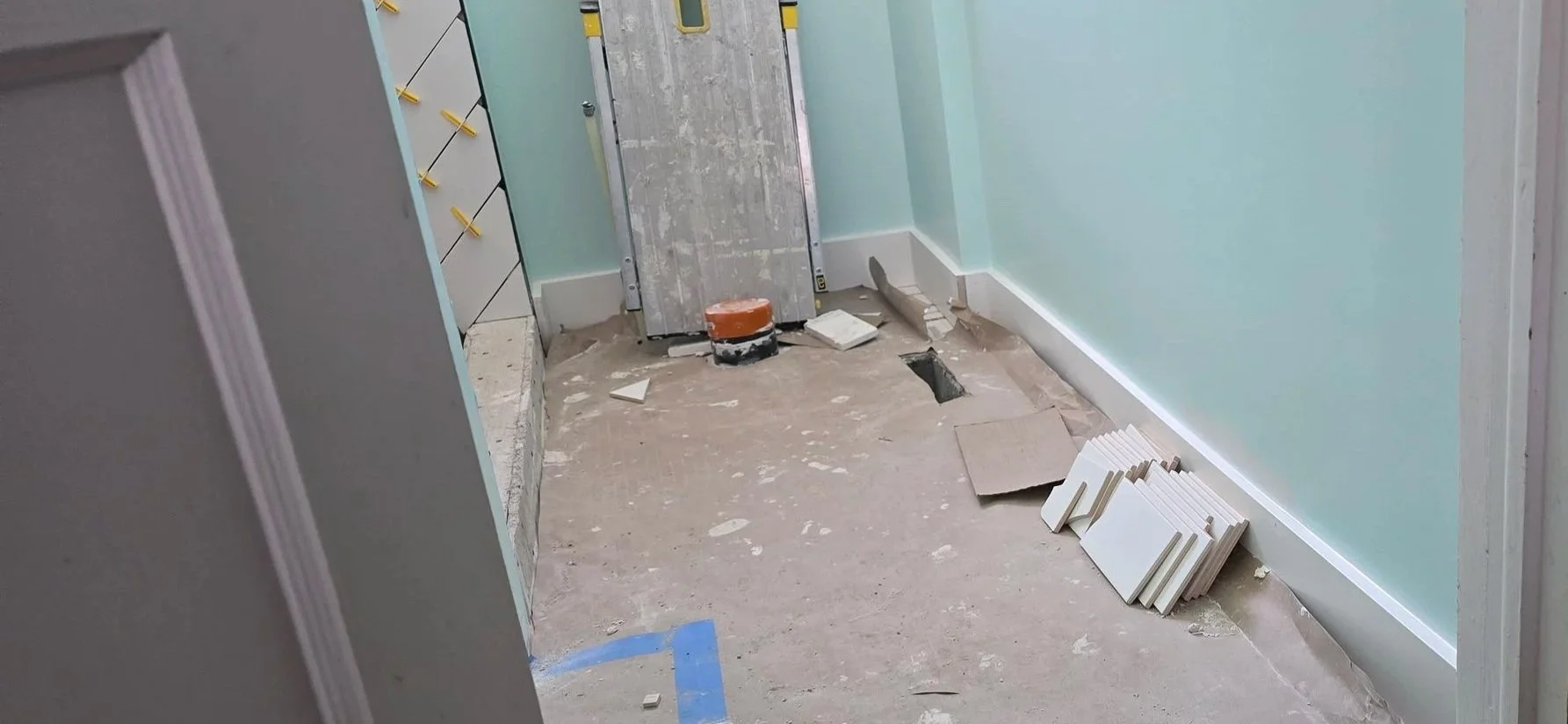 Subfloor replacement to ensure the integrity of the floor tile