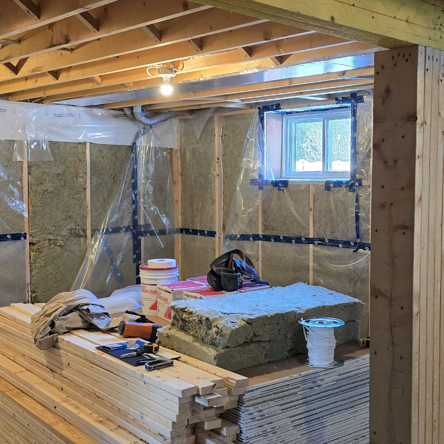 Framing and insulation completed, ready to turn this empty basement into an functional ensuite apartment, with kitchen and bathroom.