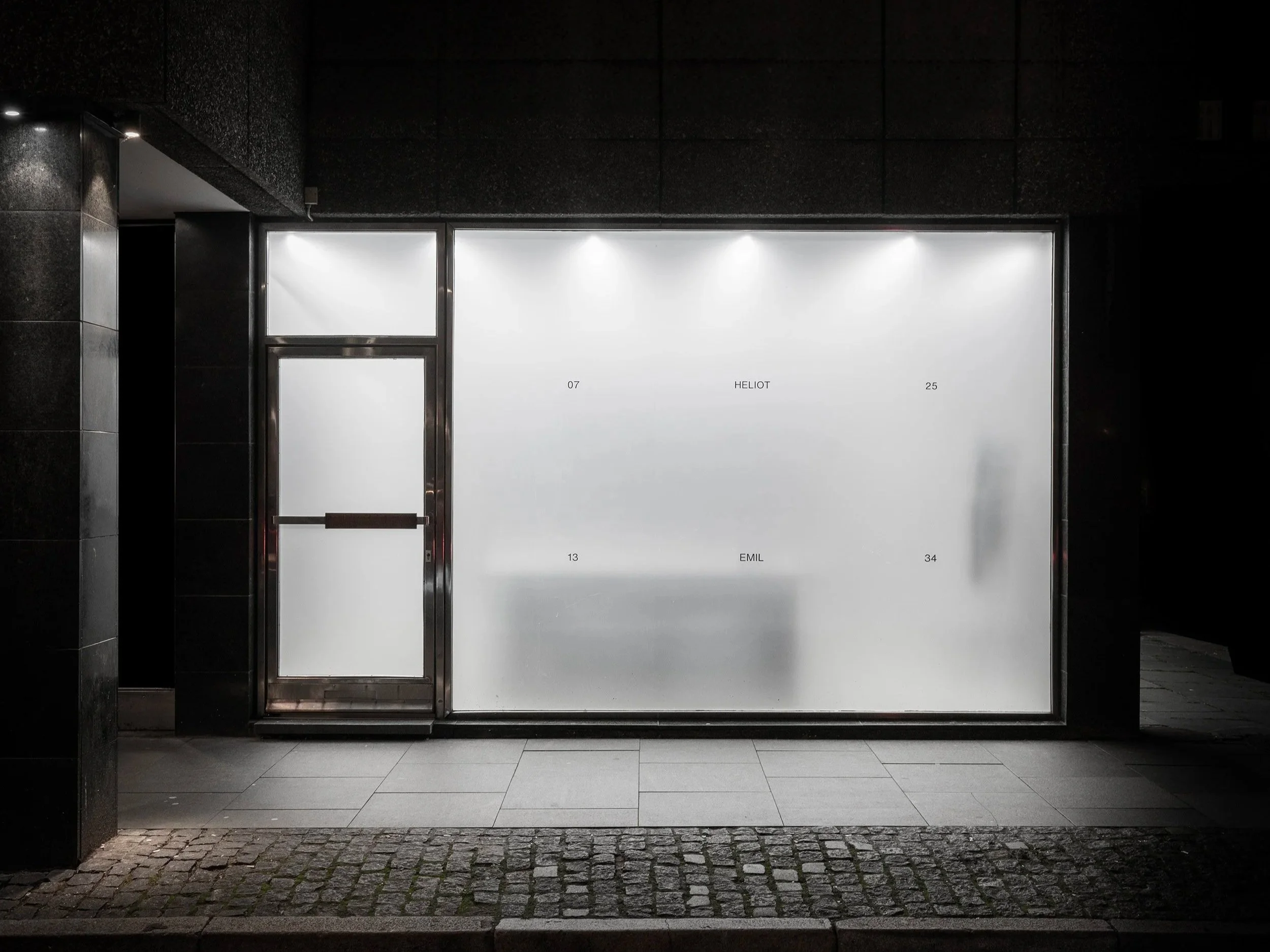 Heliot Emil Beta Store