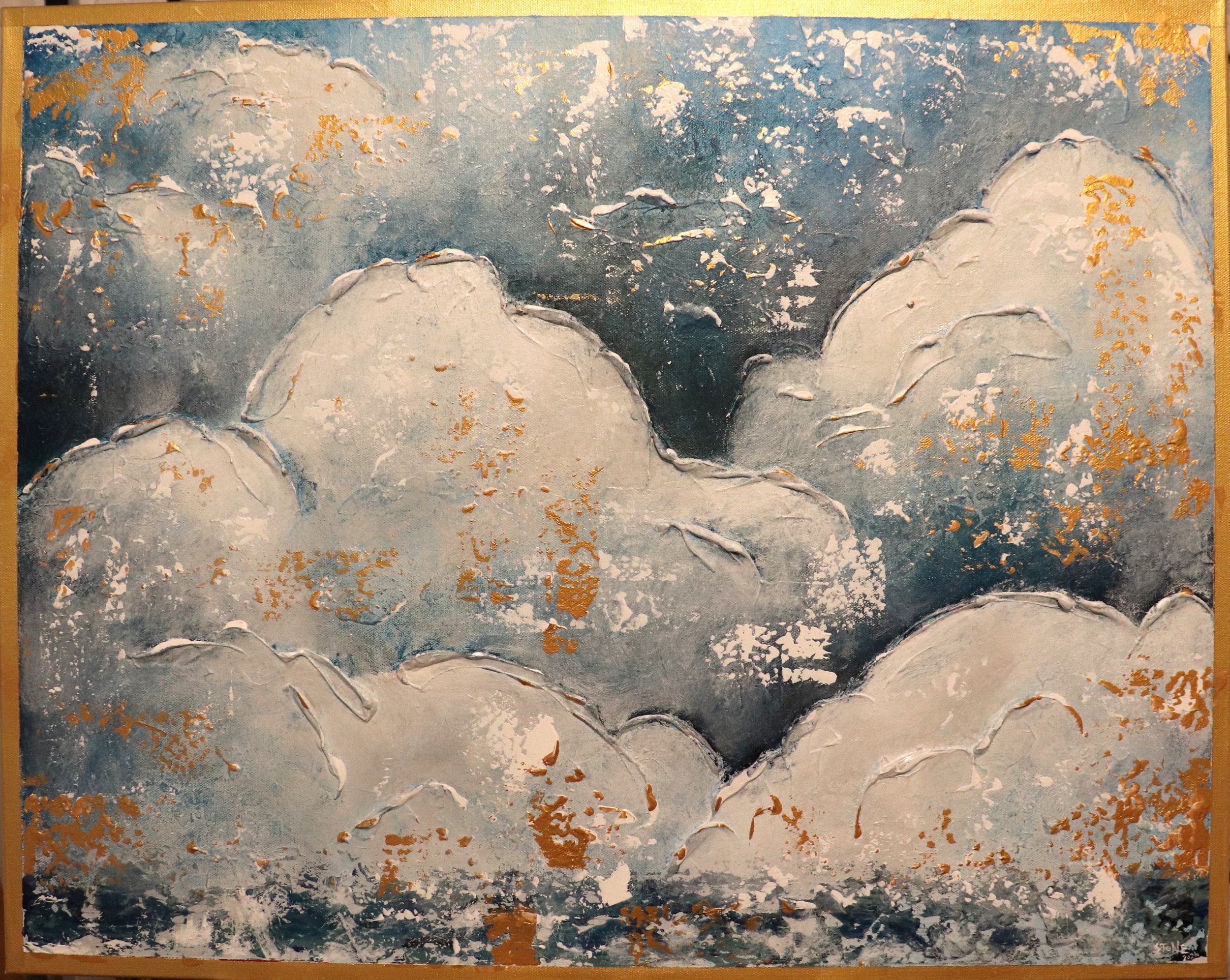 Chasing the Open Horizon