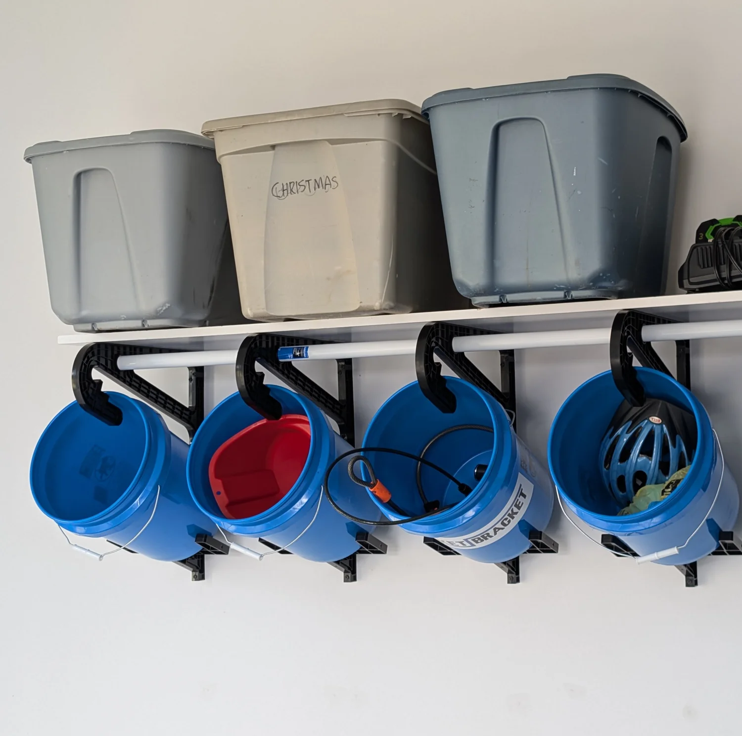 The Bucket Bracket