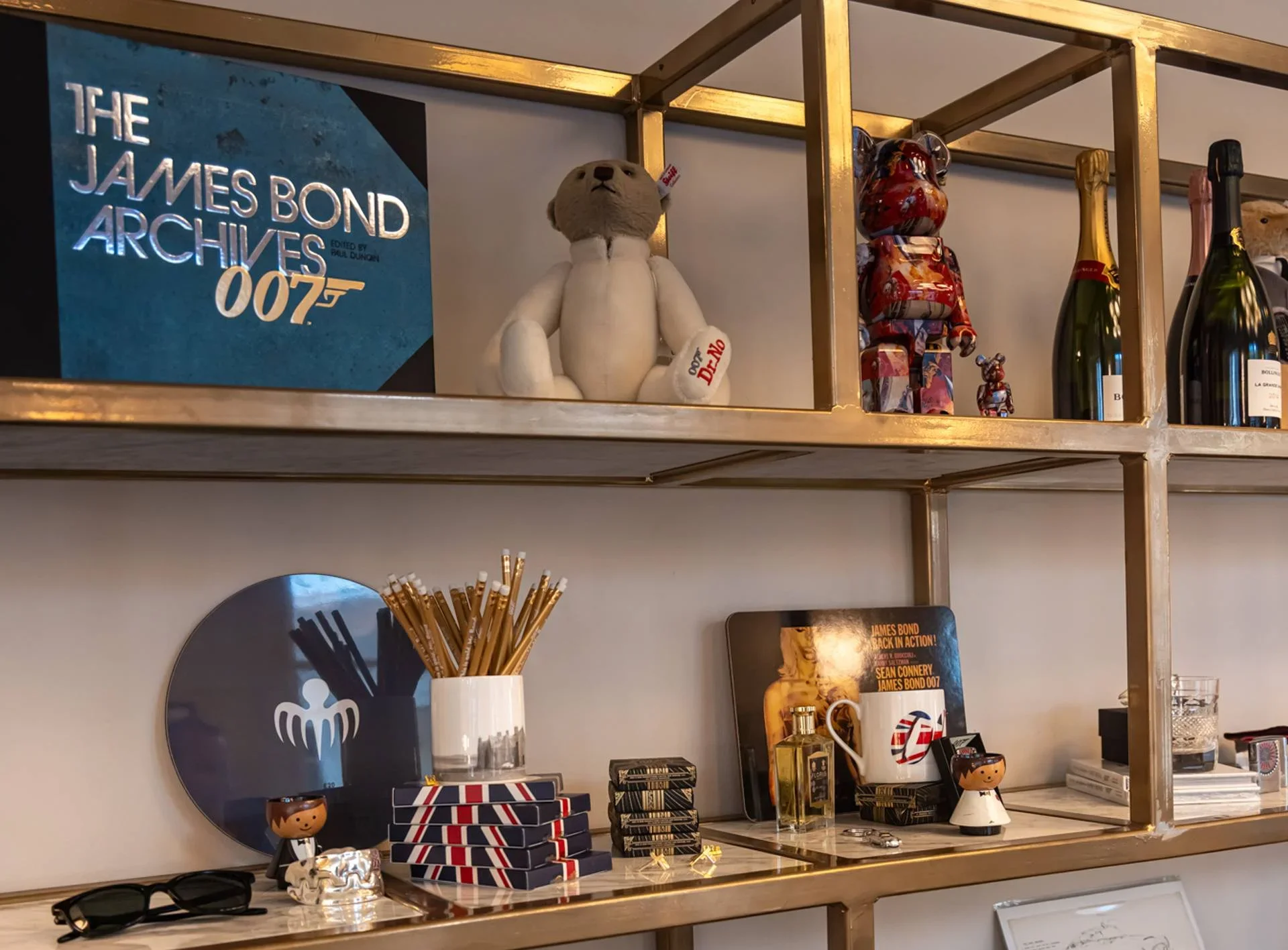 The-007-Boutique-2-LS.webp