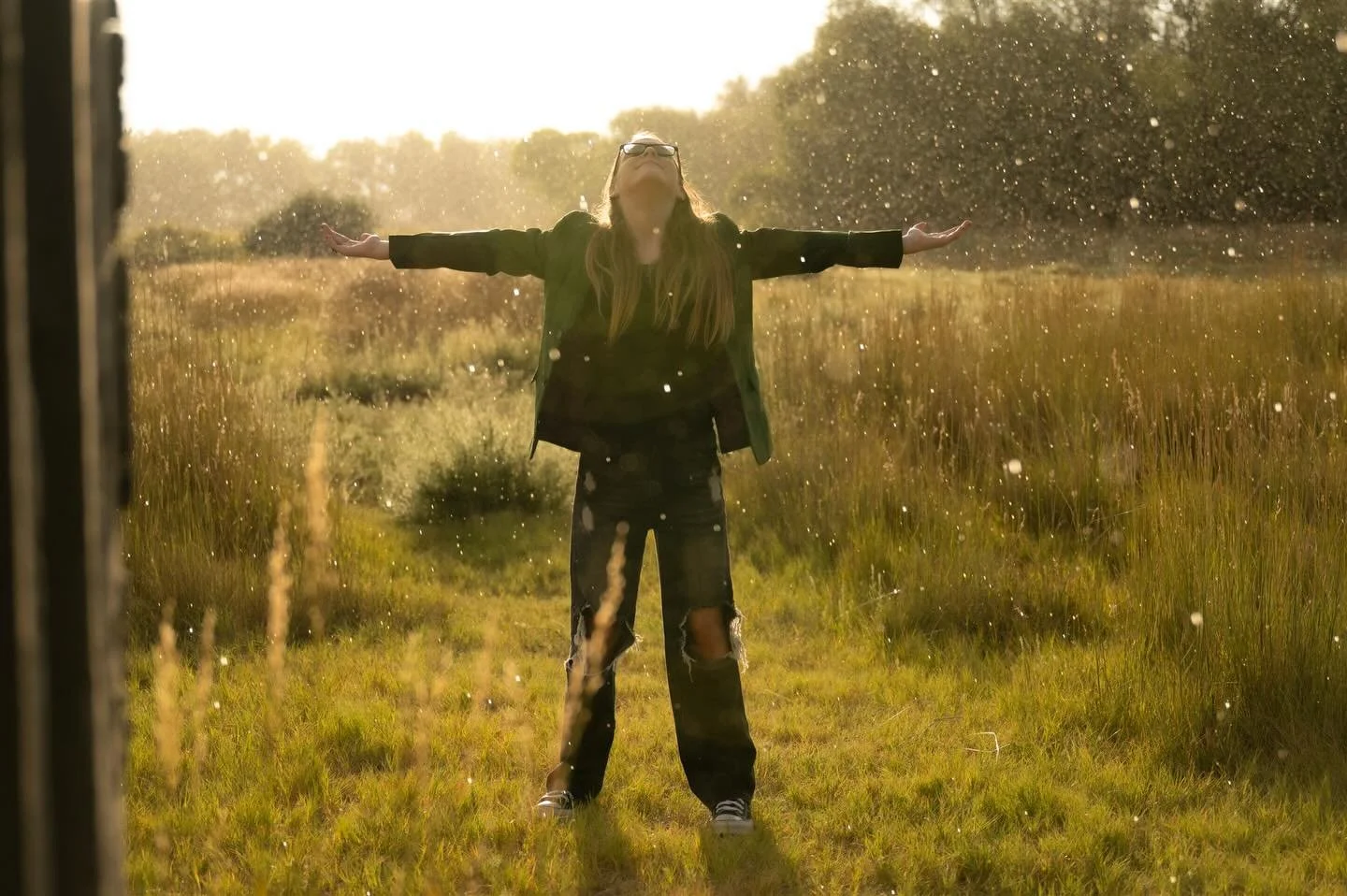 Let it rain, let it pour // Let it rain, let it pour