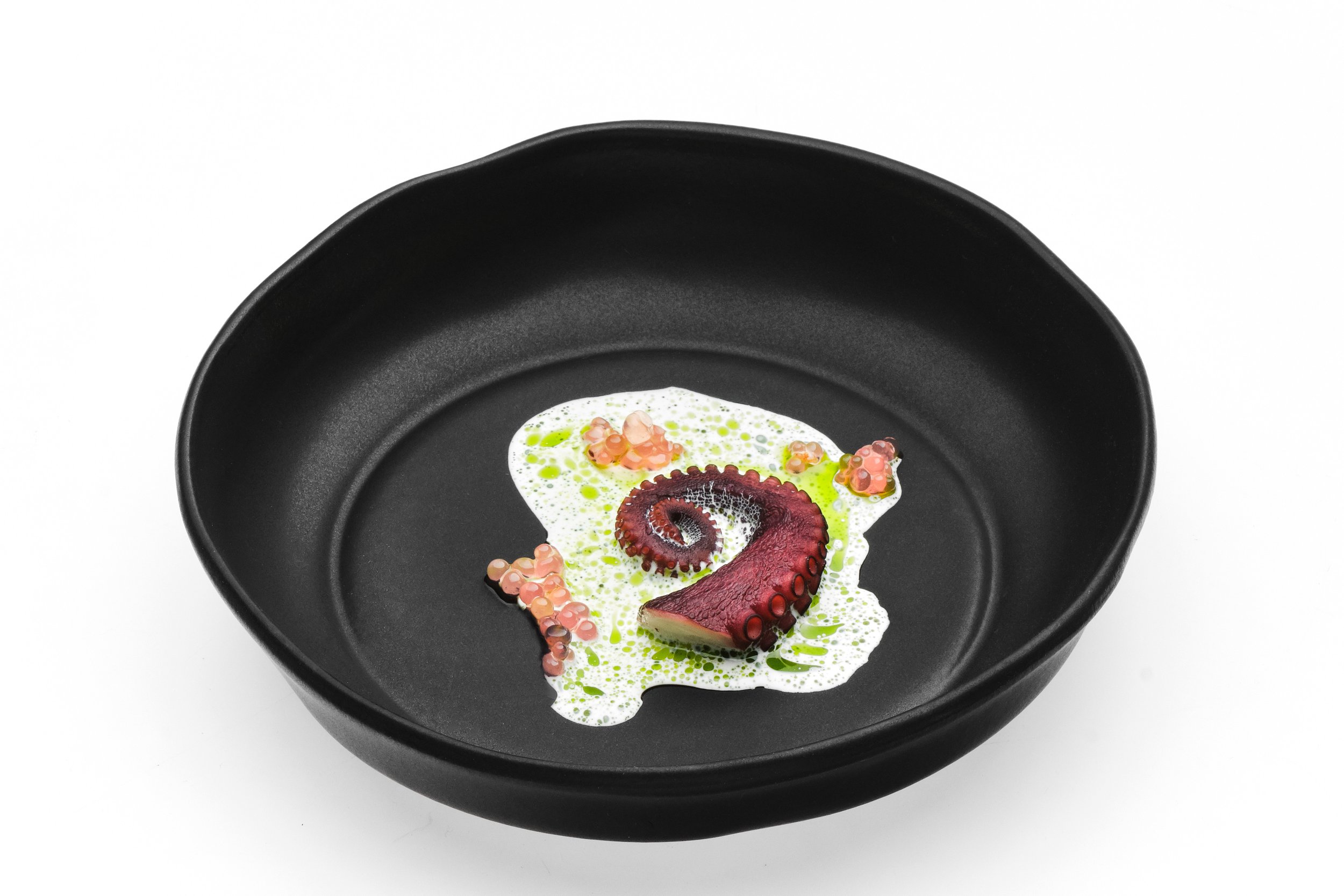 Our porcelain is well established around the world and growing its geographical presence year by year.
We partner with finest restaurants and hotels to develop their identity represented in unique porcelain tableware and decor.
Our products meet a