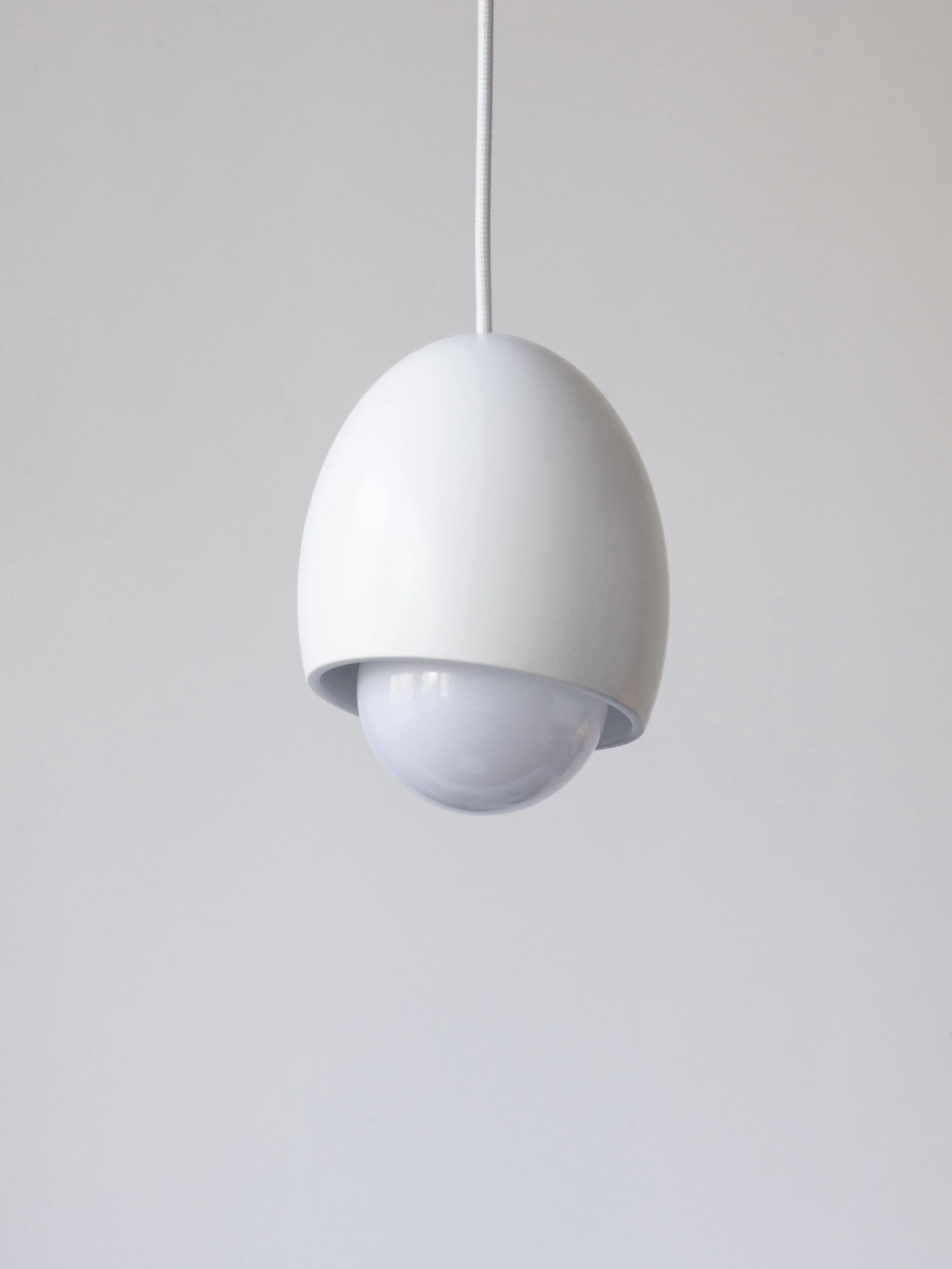 Egg lamp_001.jpg