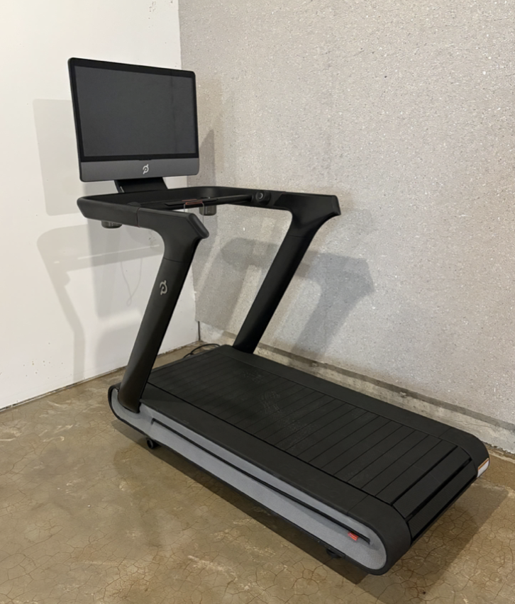 treadmill in clean room