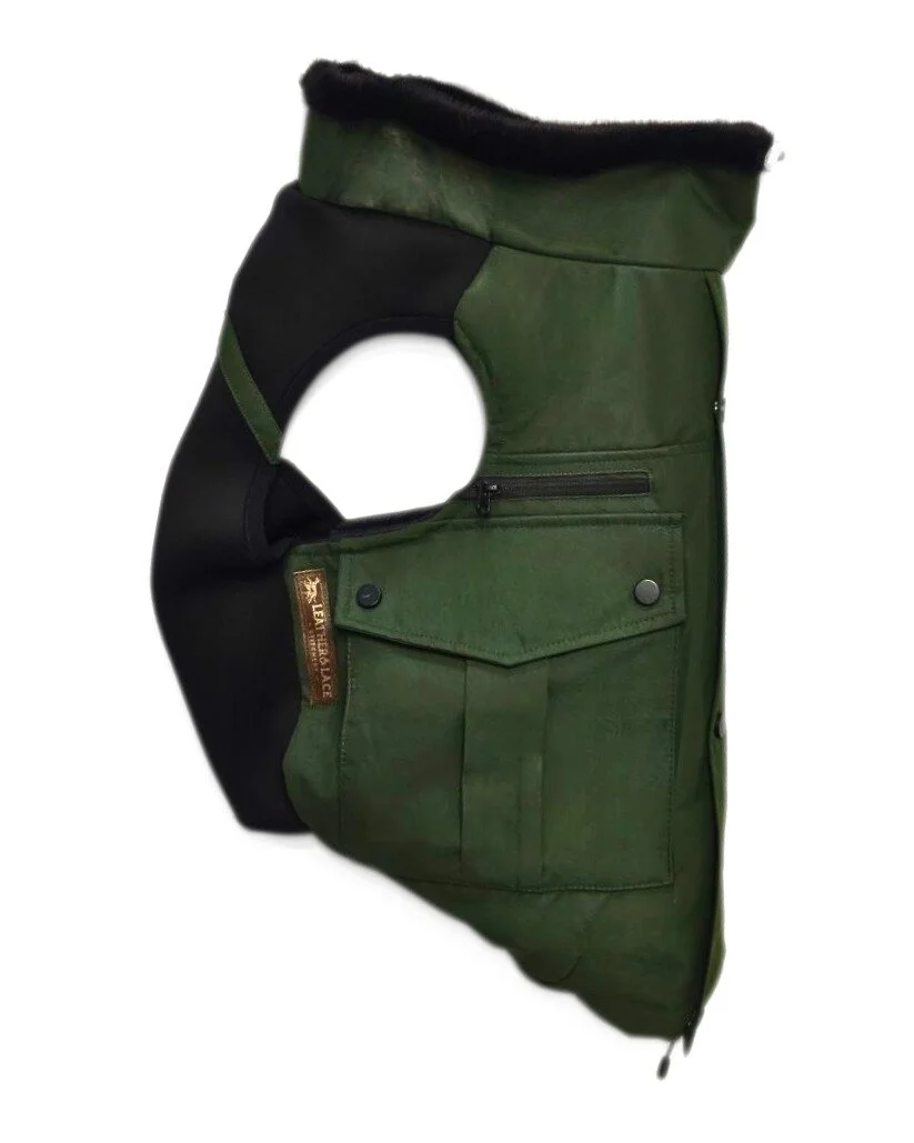 Ultimate Outdoor Dog Coat with Faux Fur Lined Collar - Size Large