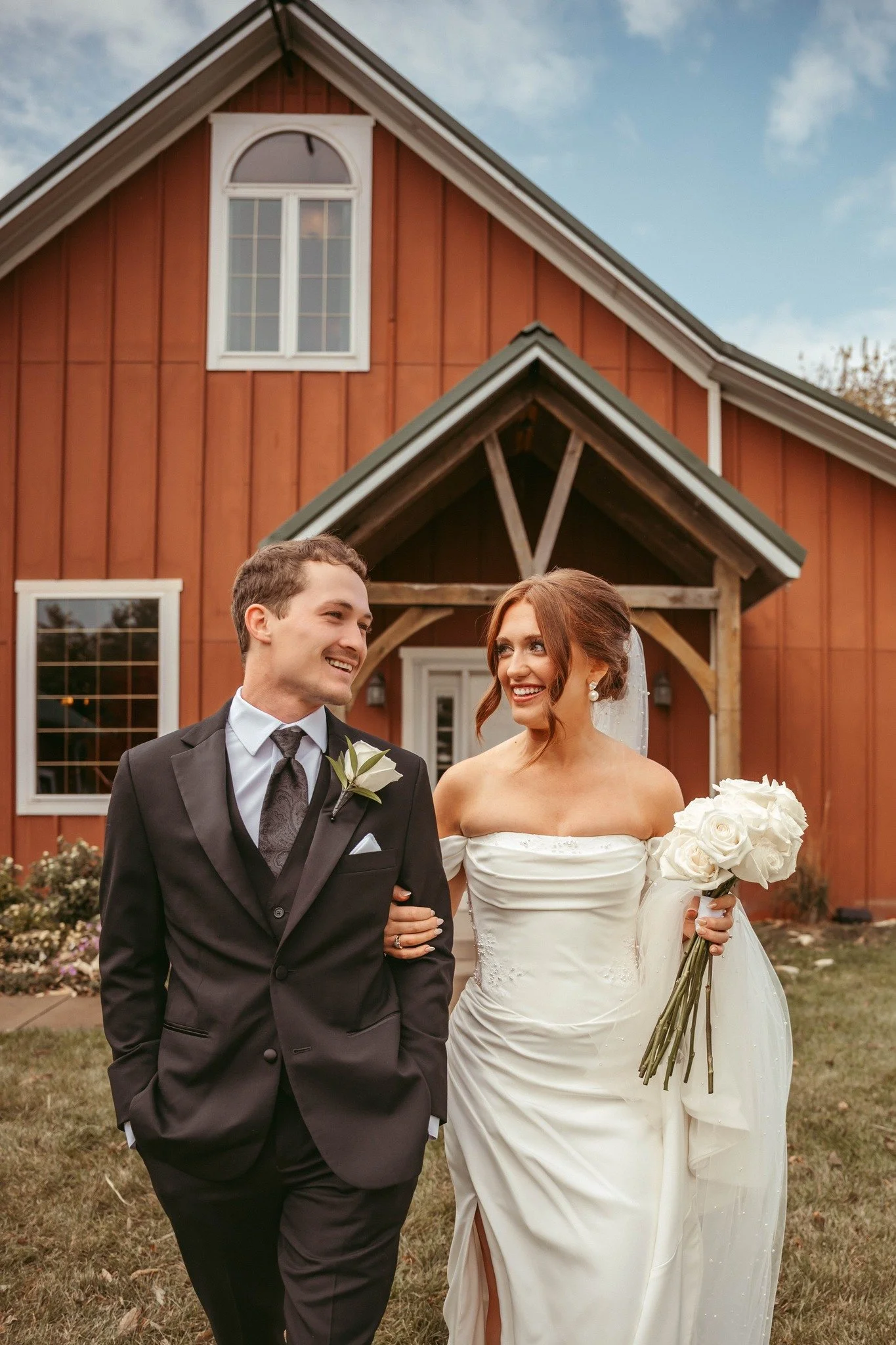 Wedding planning and day-of coordination by Events by Emelia in Iowa