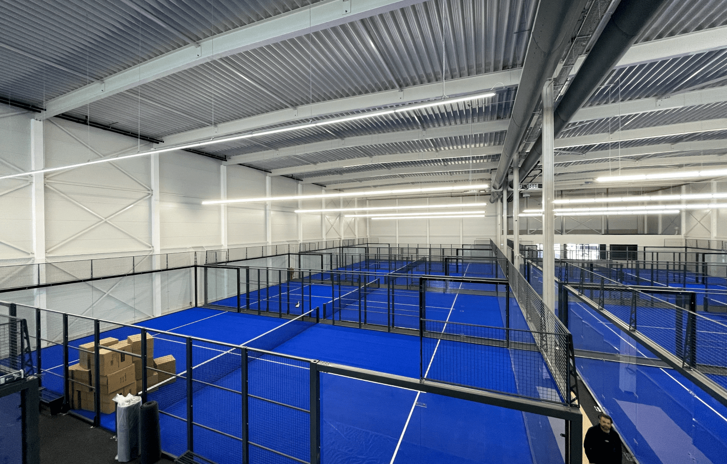 67c71115ba27d91cf176f958_XNRGY-hal-10-courts (1).png