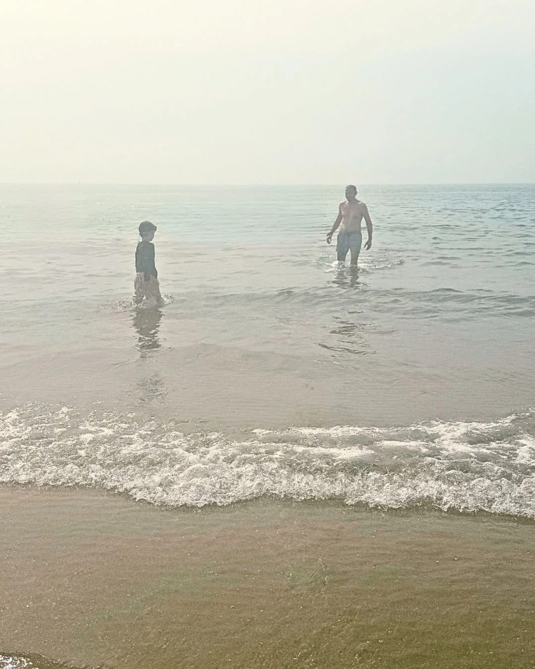 Surviving a Heatwave in the Netherlands (Or: How to Sweat Politely in Front of Your Husband’s Family and Friends)