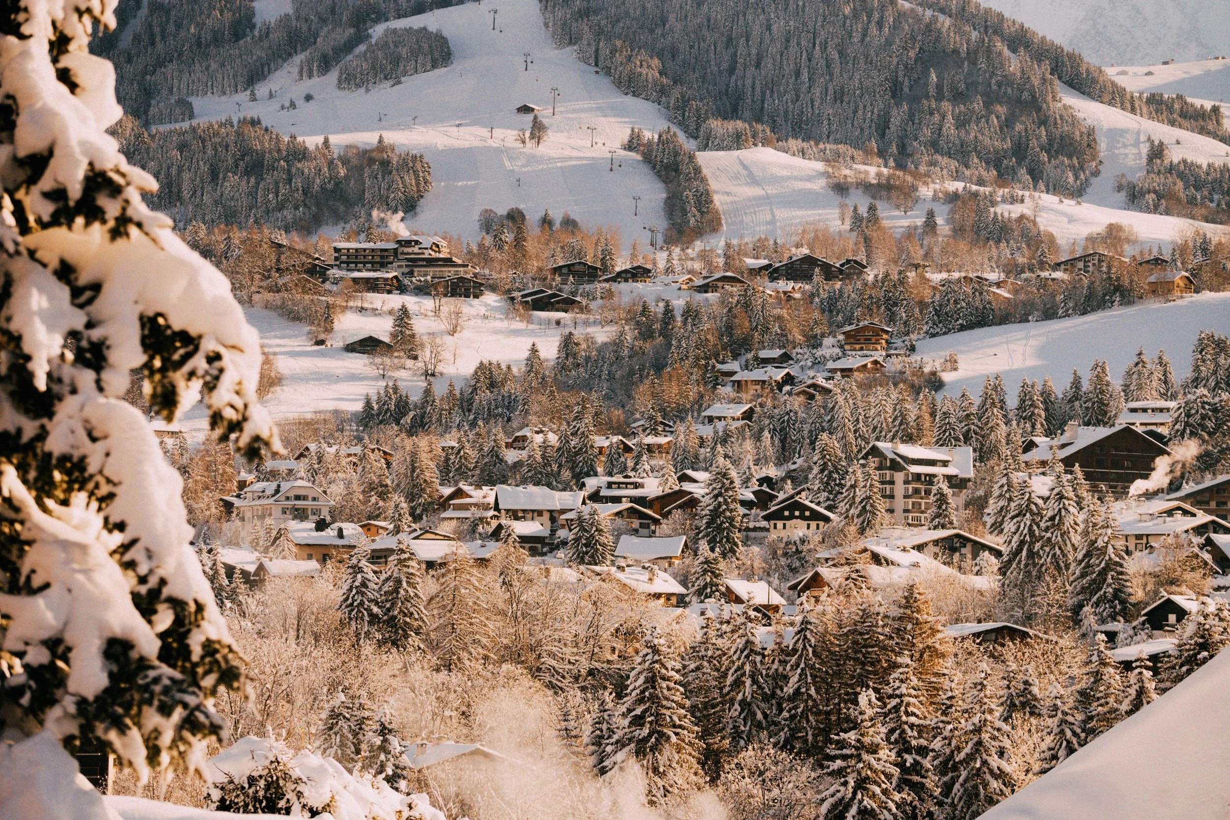 White Lotus, Megève, and the Glamour of Skiing in France