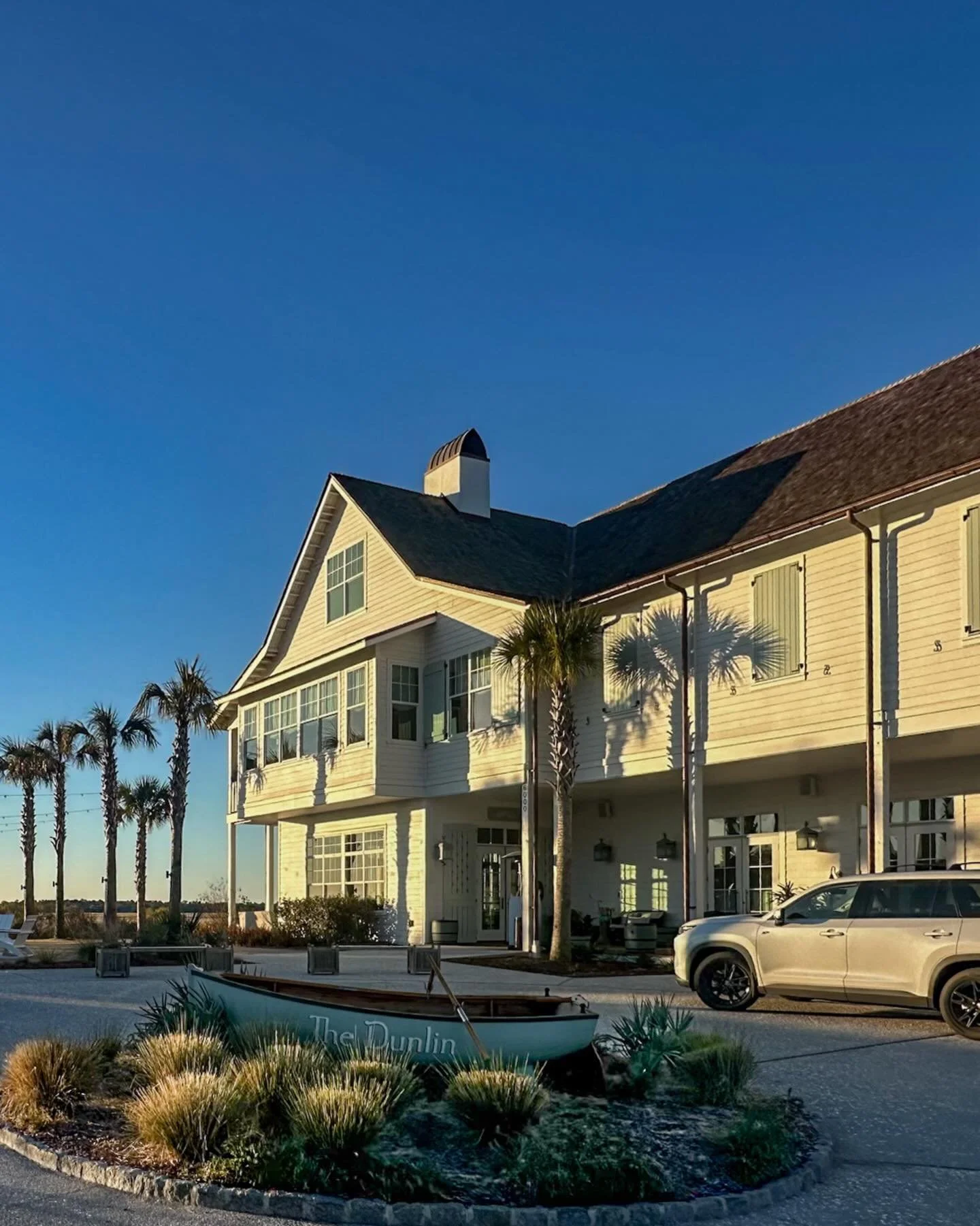 All this snow gave me time to catch up, including finally posting my full review of The Dunlin.

Very pretty, very fun, and still charming during a cold front that felt personal.

Girls&rsquo; weekend highlights: Linnette&rsquo;s, Roy Barth tennis, m