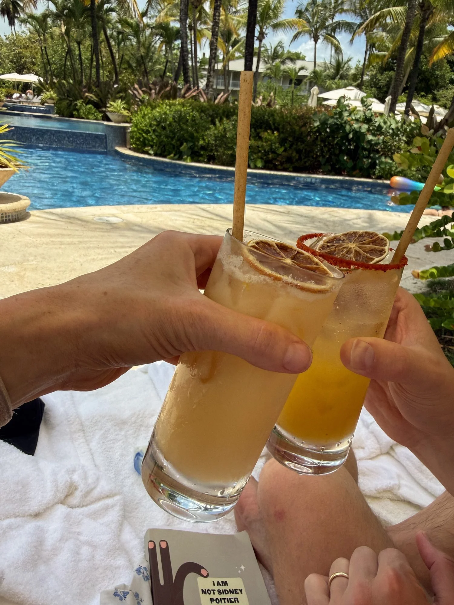 four-seasons-resort-puerto-rico-pool-cocktails.jpg