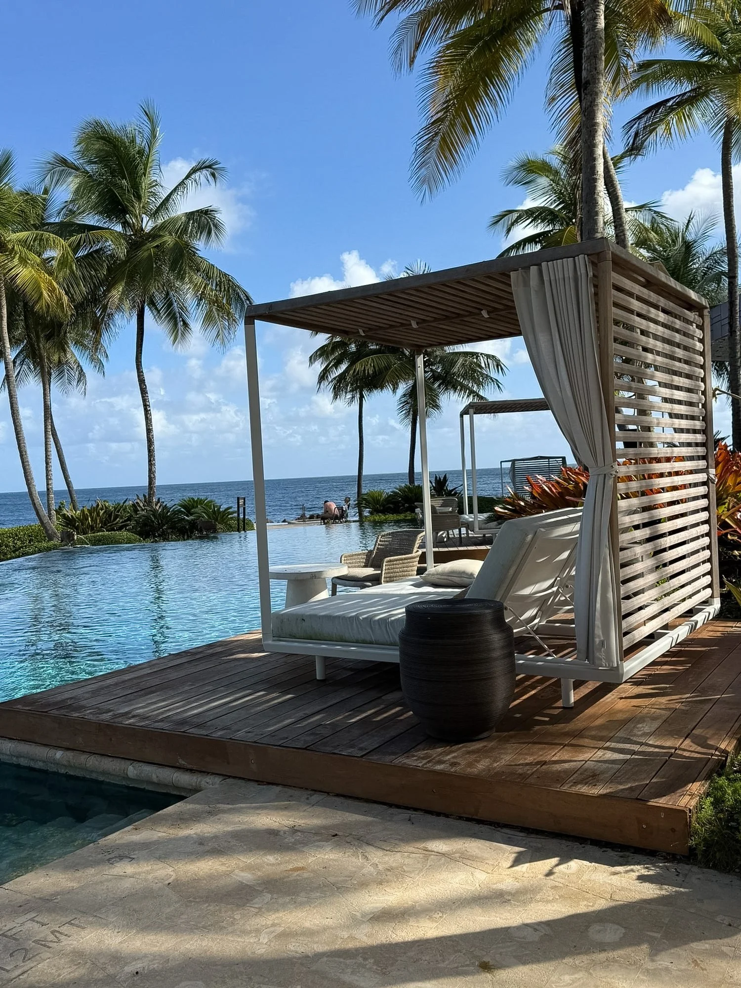 dorado-beach-ritz-carlton-reserve-puerto-rico-infinity-pool-cabana.jpg