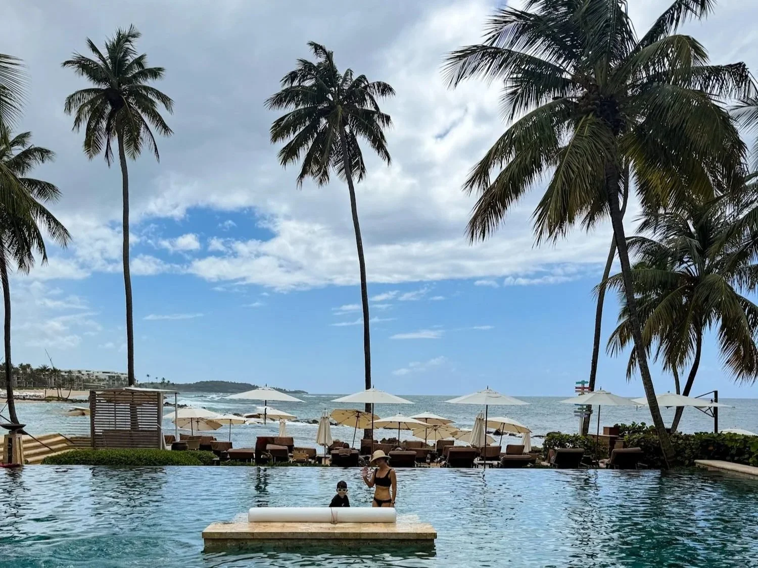 Four Seasons Puerto Rico vs Dorado Beach: Which Luxury Puerto Rico Resort Is Right for You? (2026)