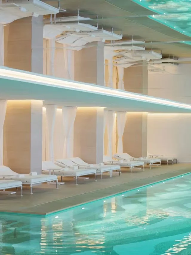 cheval-blanc-paris-spa-pool-loungers.jpeg