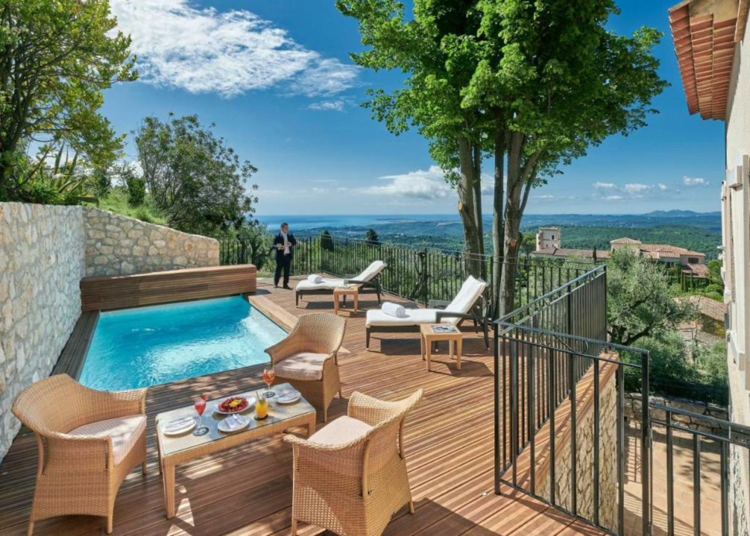 Private heated pool and sun deck at a hillside villa, Château Saint-Martin & Spa, Vence
