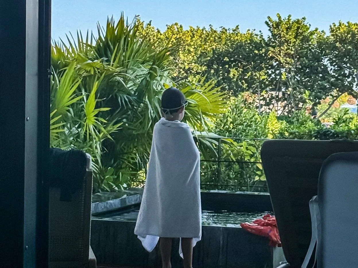 etereo-riviera-maya-plunge-pool-kid.jpeg