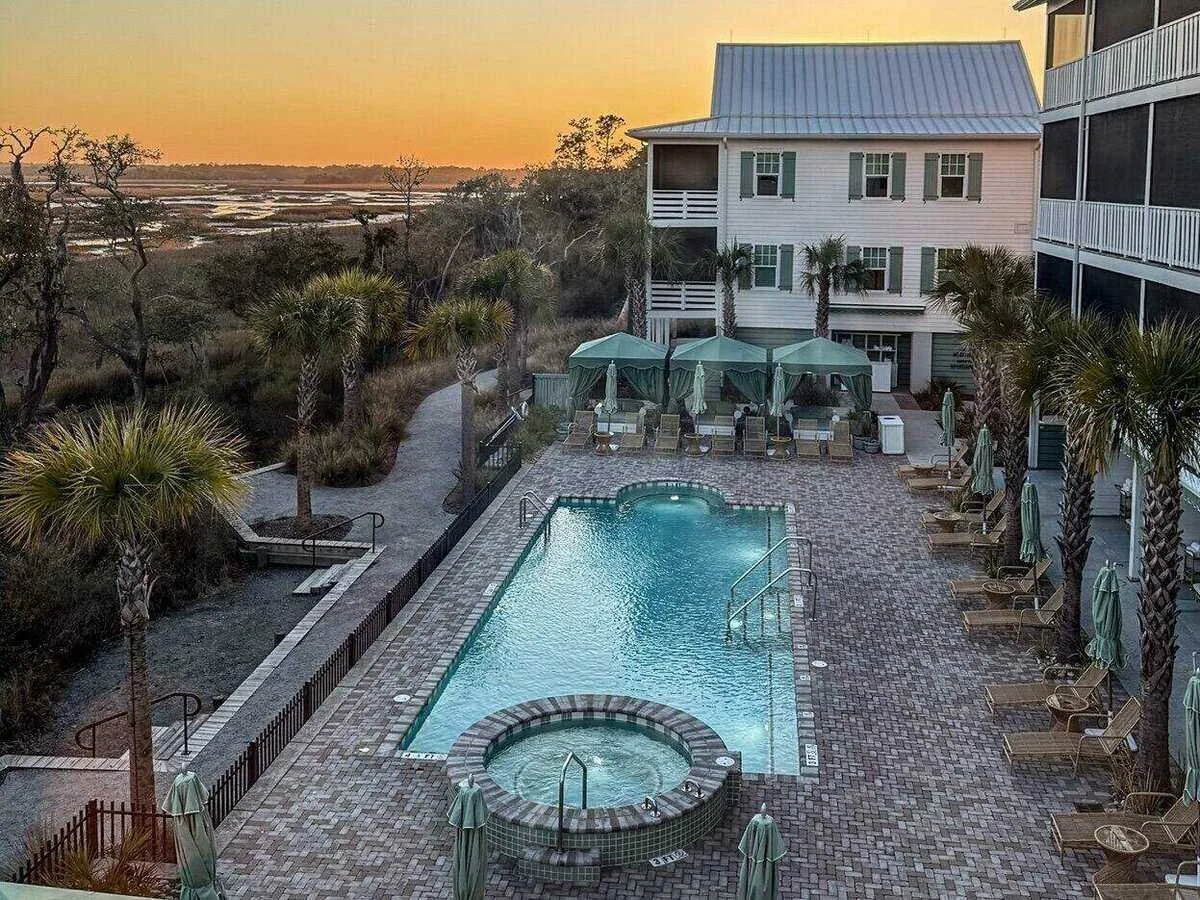 The Dunlin Review: A Girls' Weekend at Kiawah River's Auberge Resort