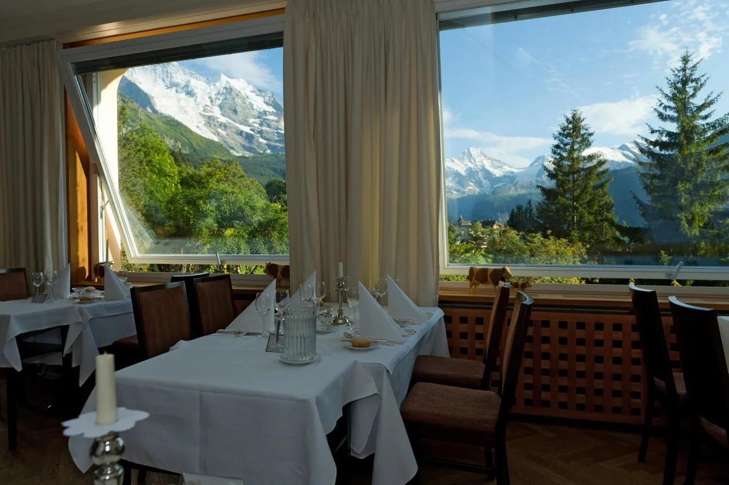 Beausite Wengen dining room with Jungfrau mountain views