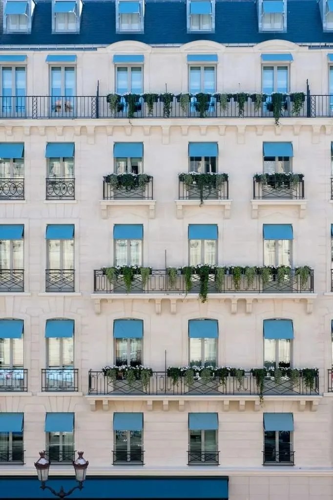 Nolinski Paris facade near Palais Royal, boutique design hotel in 1st arrondissement