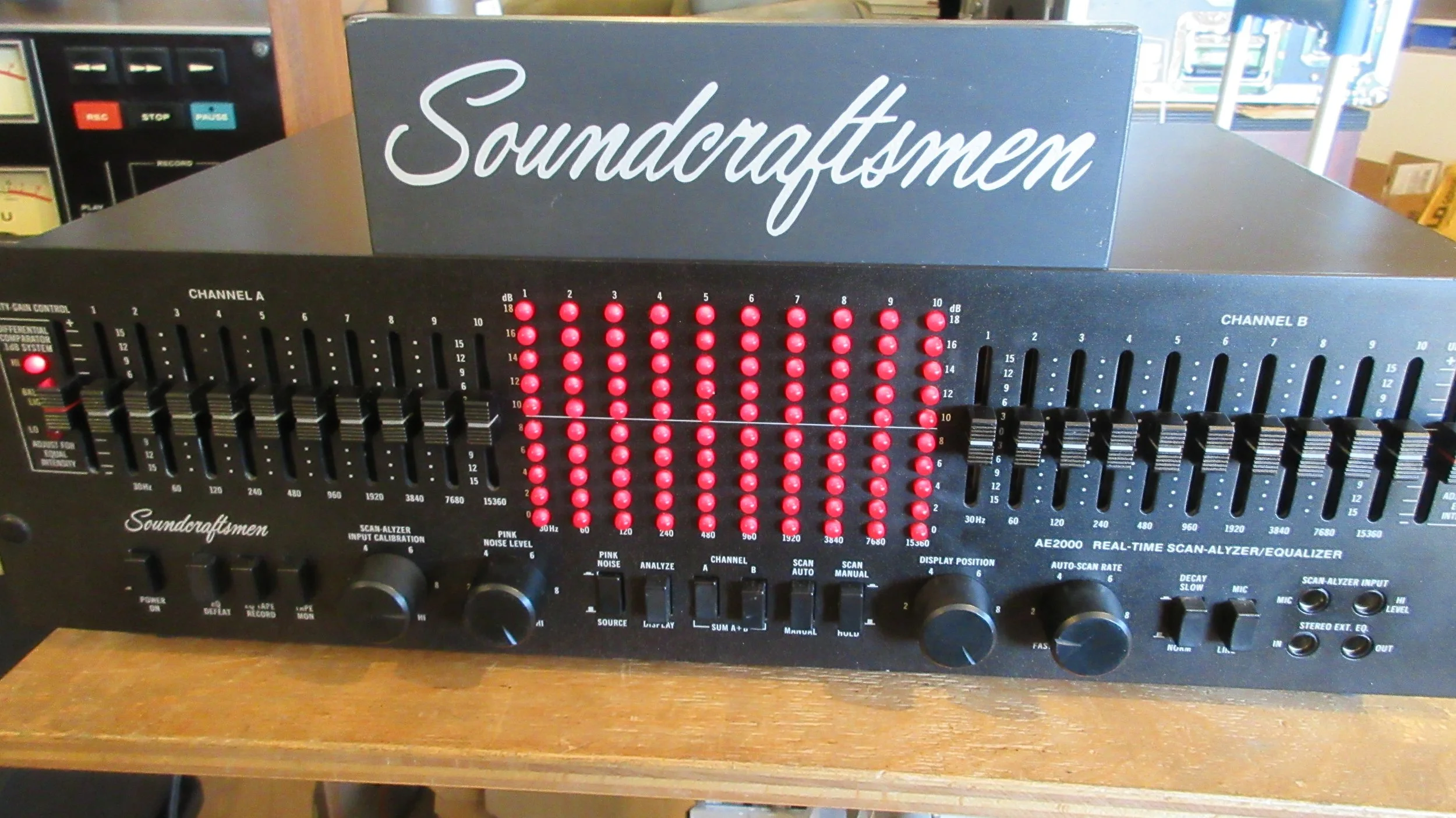 Soundcraftsmen AE2000 EQ & Analyzer *SERVICED* *NEW PARTS*