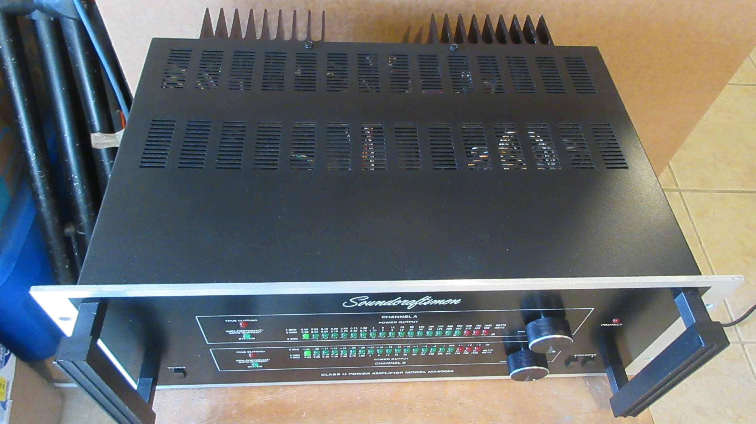 Soundcraftsmen MA5002A