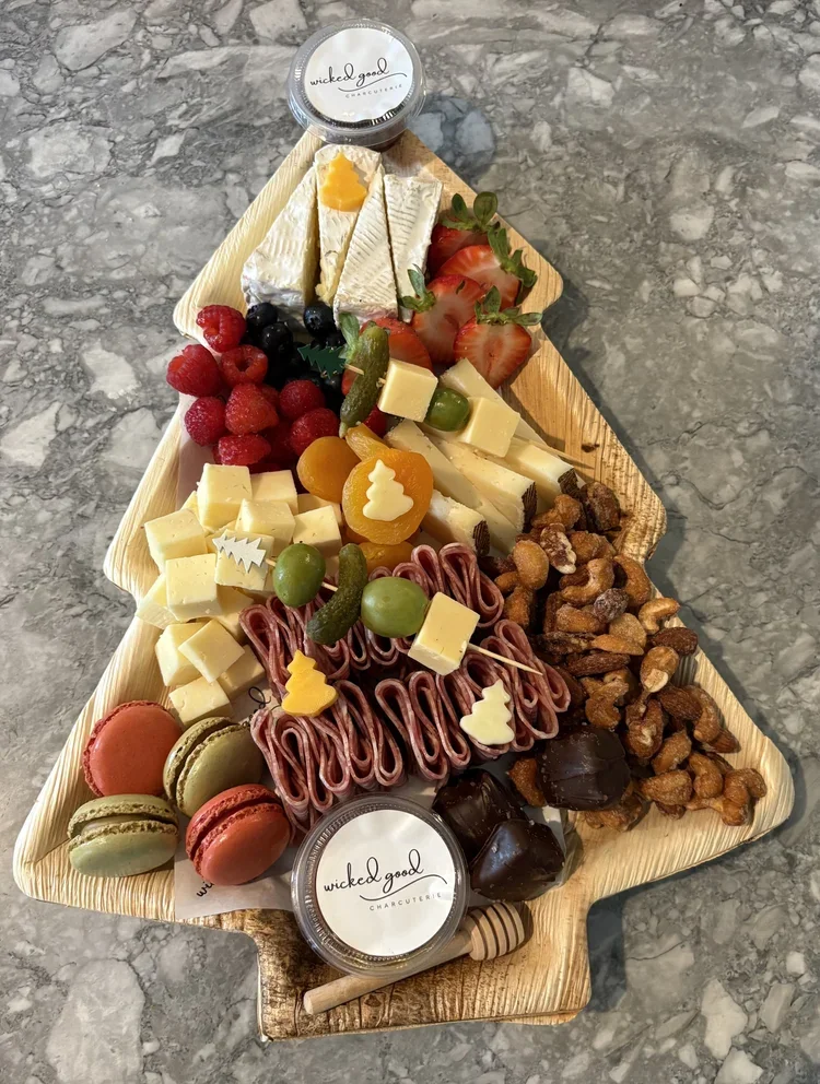 Christmas Tree Tray for 8 - 10 People