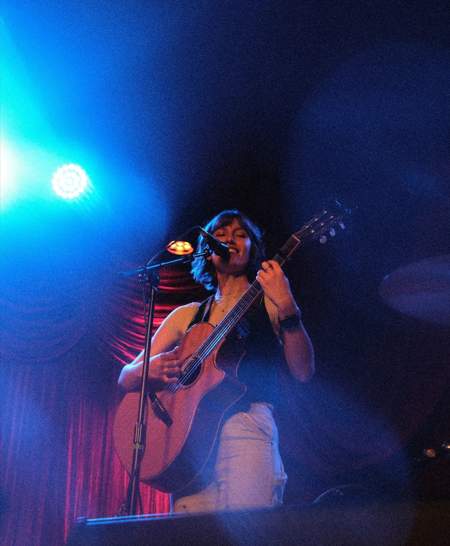 first show of the midwest leg of tour was last night in Madison, WI🥲 &amp; then in a week, we&rsquo;re doing a run of shows with our friends @b_thefolksinger and @cloudbellytheband in the northeast!!
it&rsquo;s our first time playing all these citie