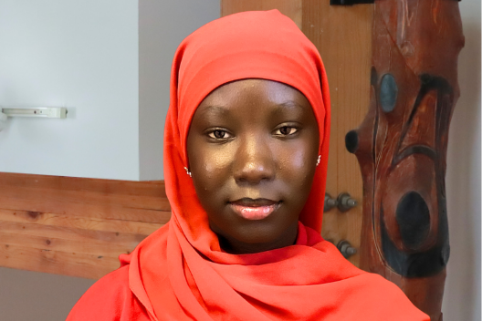 Get to know our volunteer of the month, Mama!