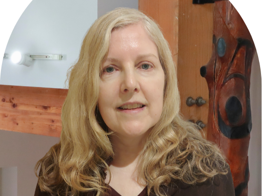 Get to know our volunteer of the month, Elinor!