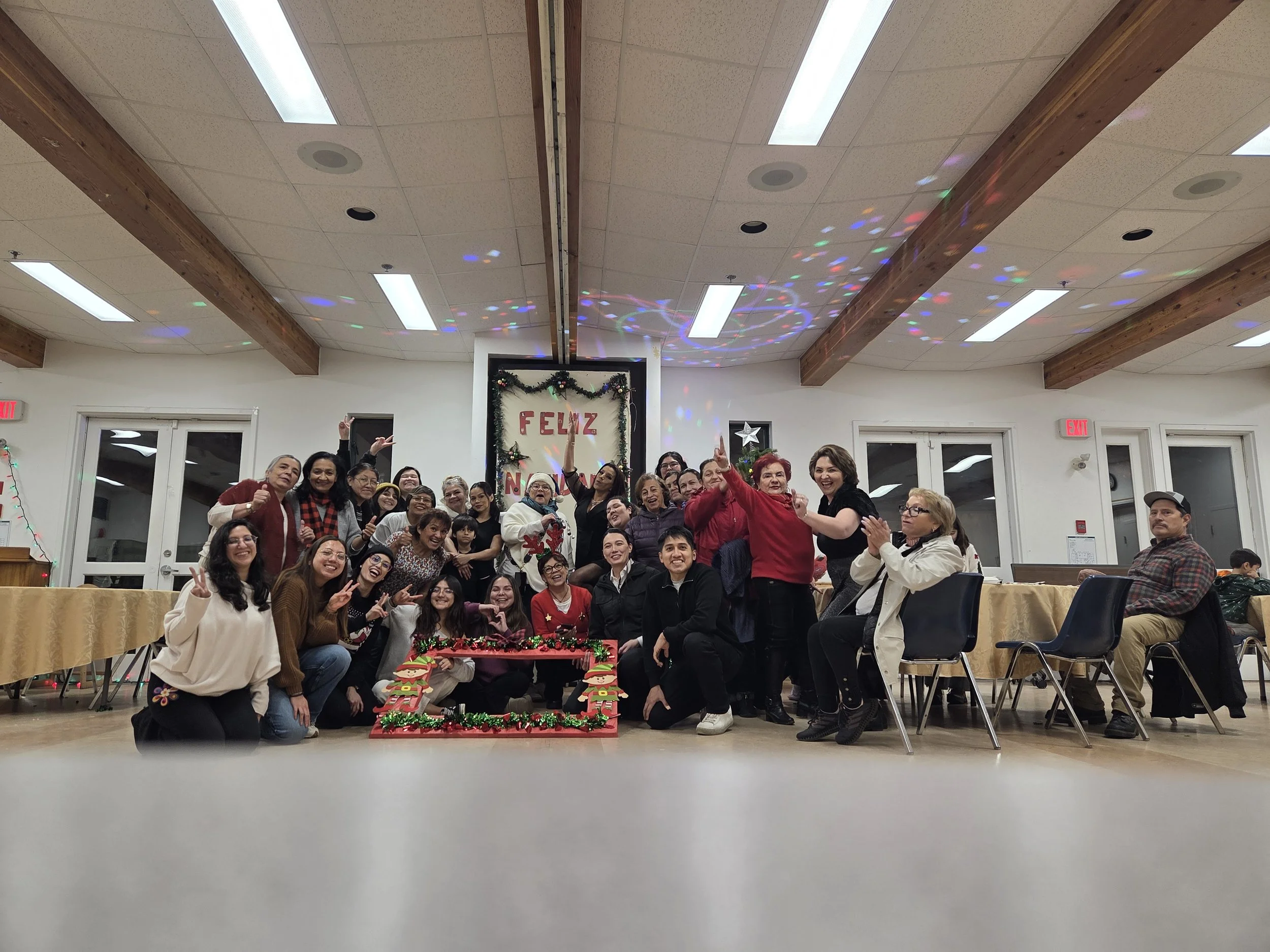 Dec 10 2025_Chistmas celebration_Entre mujeres_MPNH