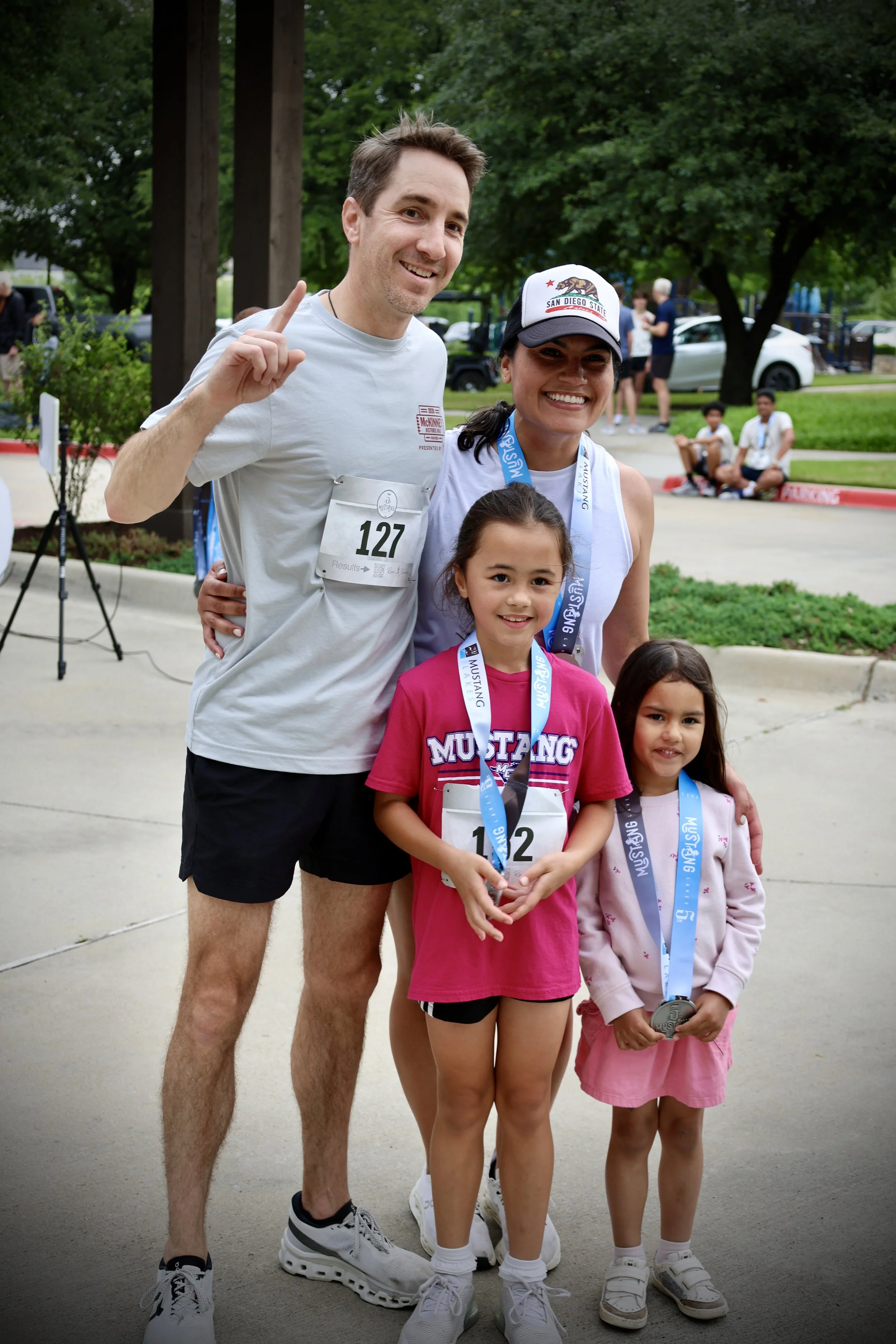 RC_MustangLakes5K_Lighthouse828Media40.jpeg