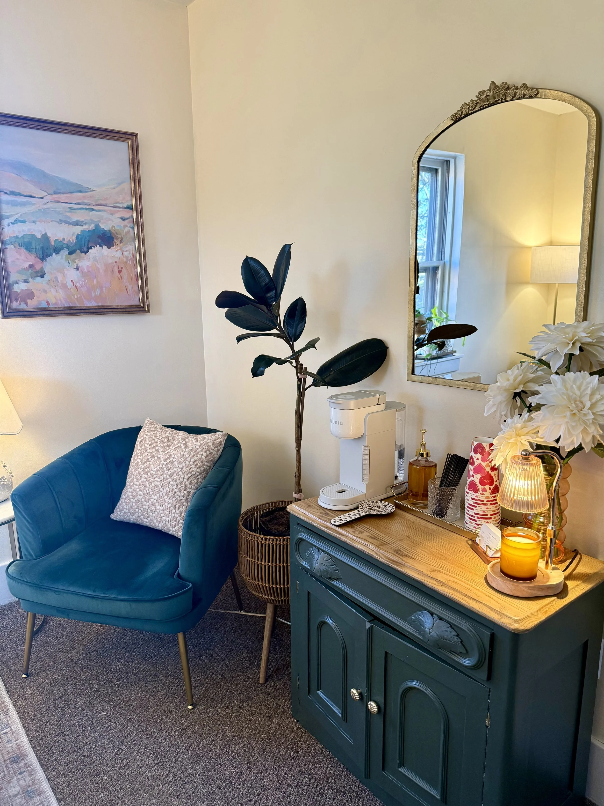 Entrance to Weber Therapy and Consulting, in Geneva IL