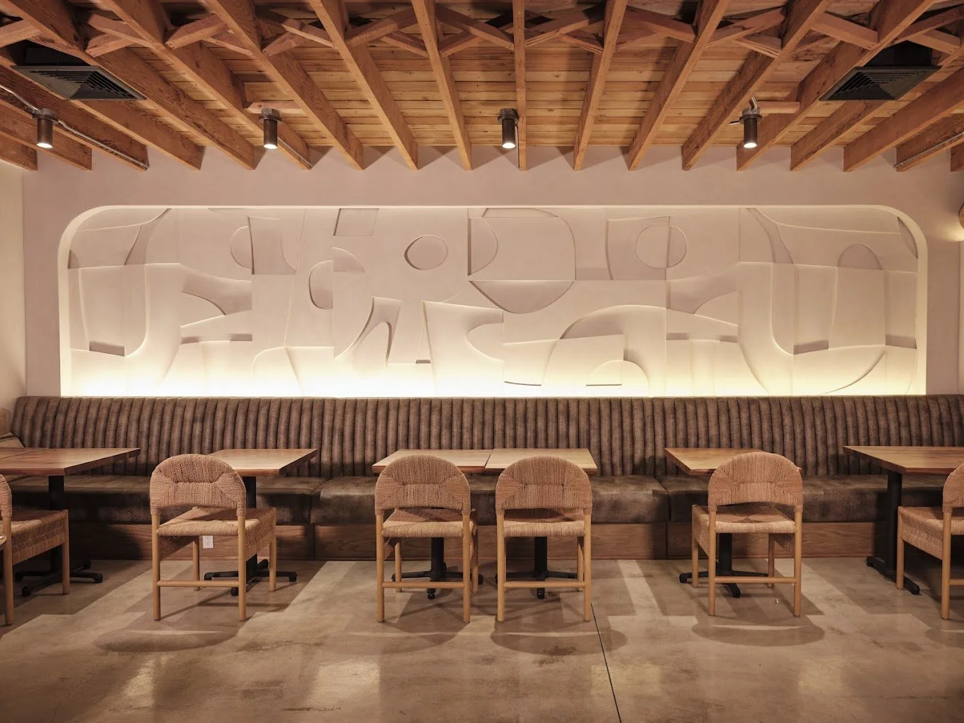 Courtyard Kitchen — interior
