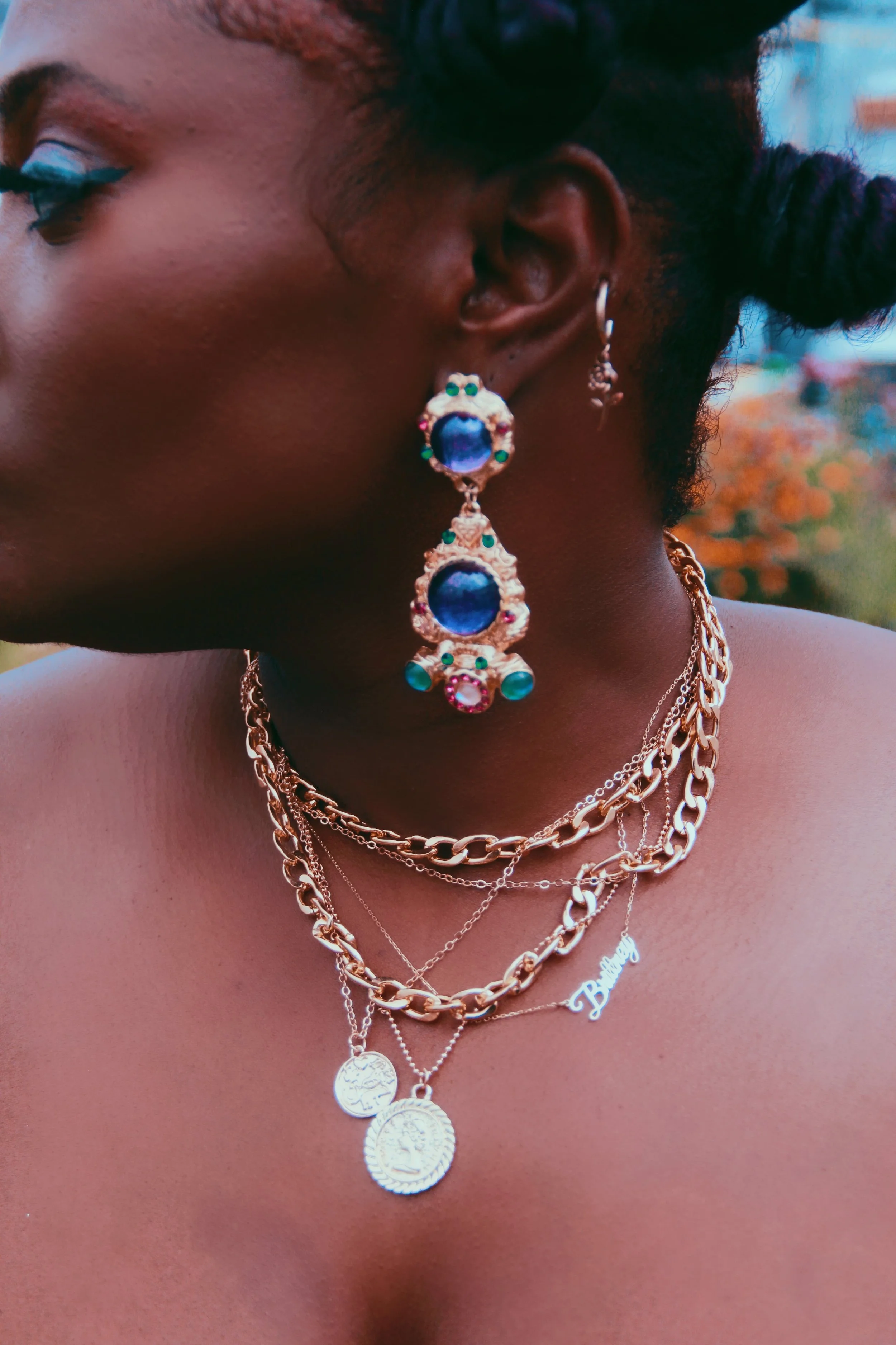 Facetune_18-06-2024-15-36-43 copy-min.jpg